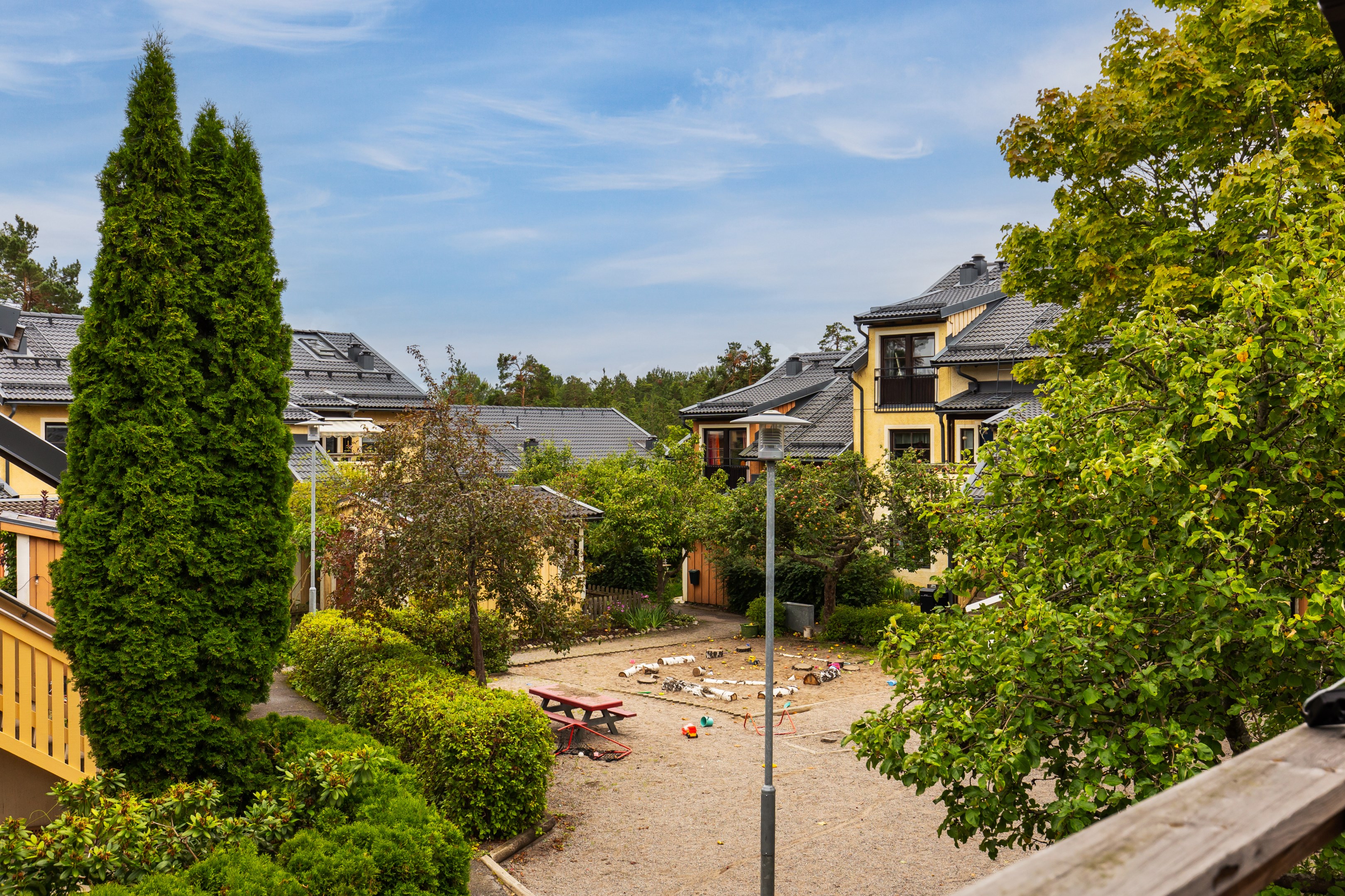 Bostadsbild från Norrholmsvägen 254, Såld i Östra Orminge, Nacka