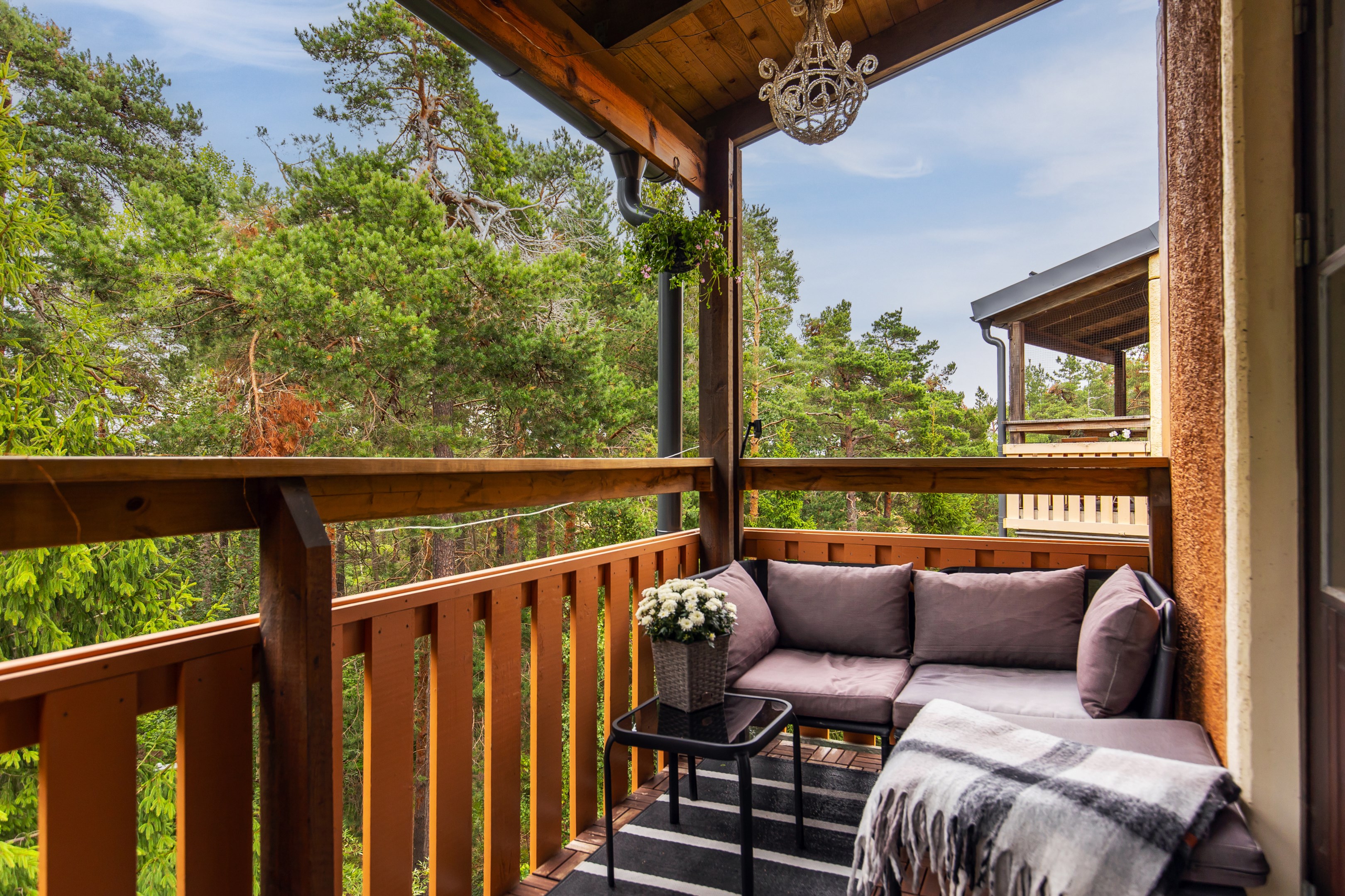 Bostadsbild från Norrholmsvägen 254, Såld i Östra Orminge, Nacka