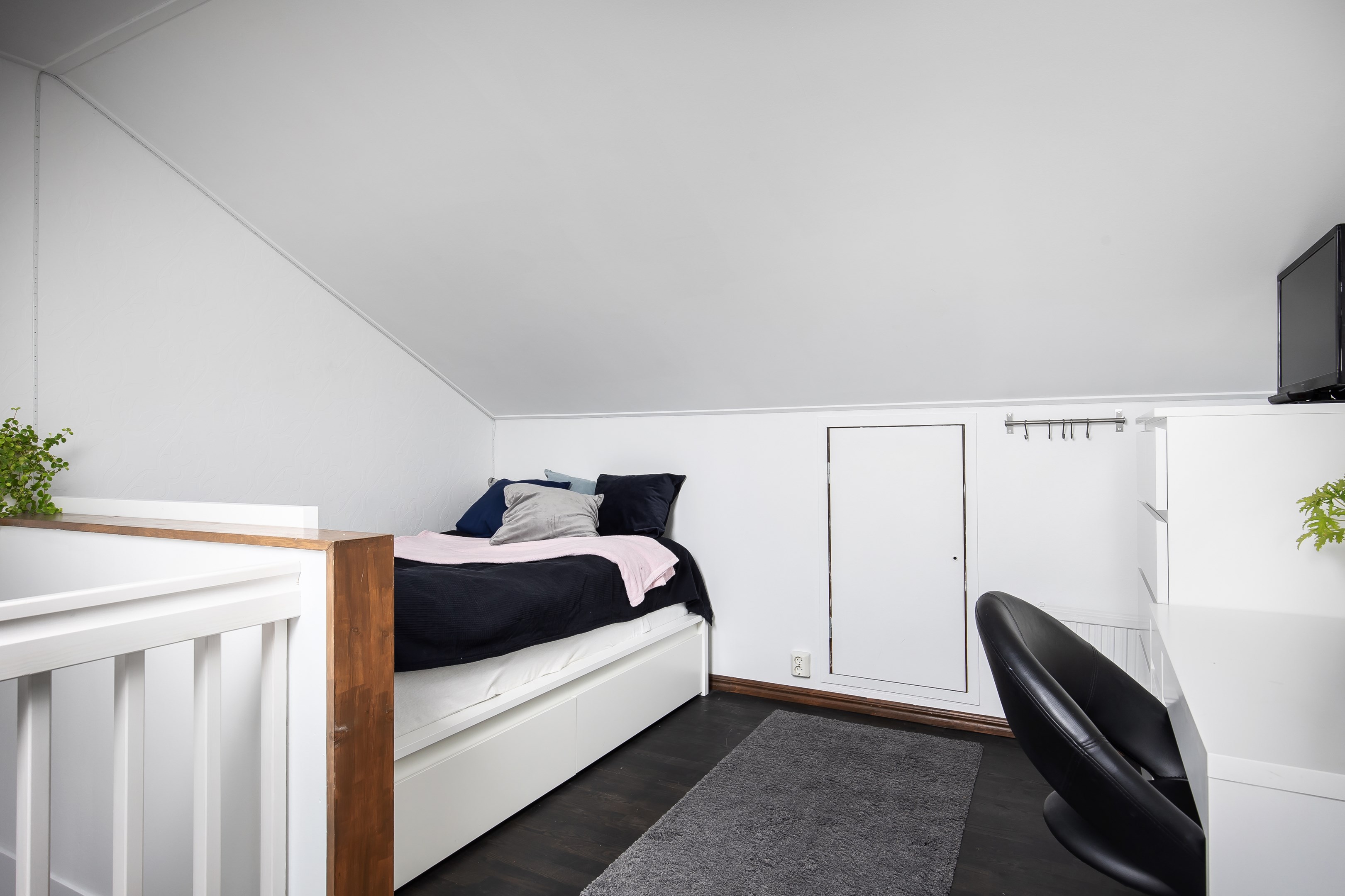 Bostadsbild från Norrholmsvägen 254, Såld i Östra Orminge, Nacka