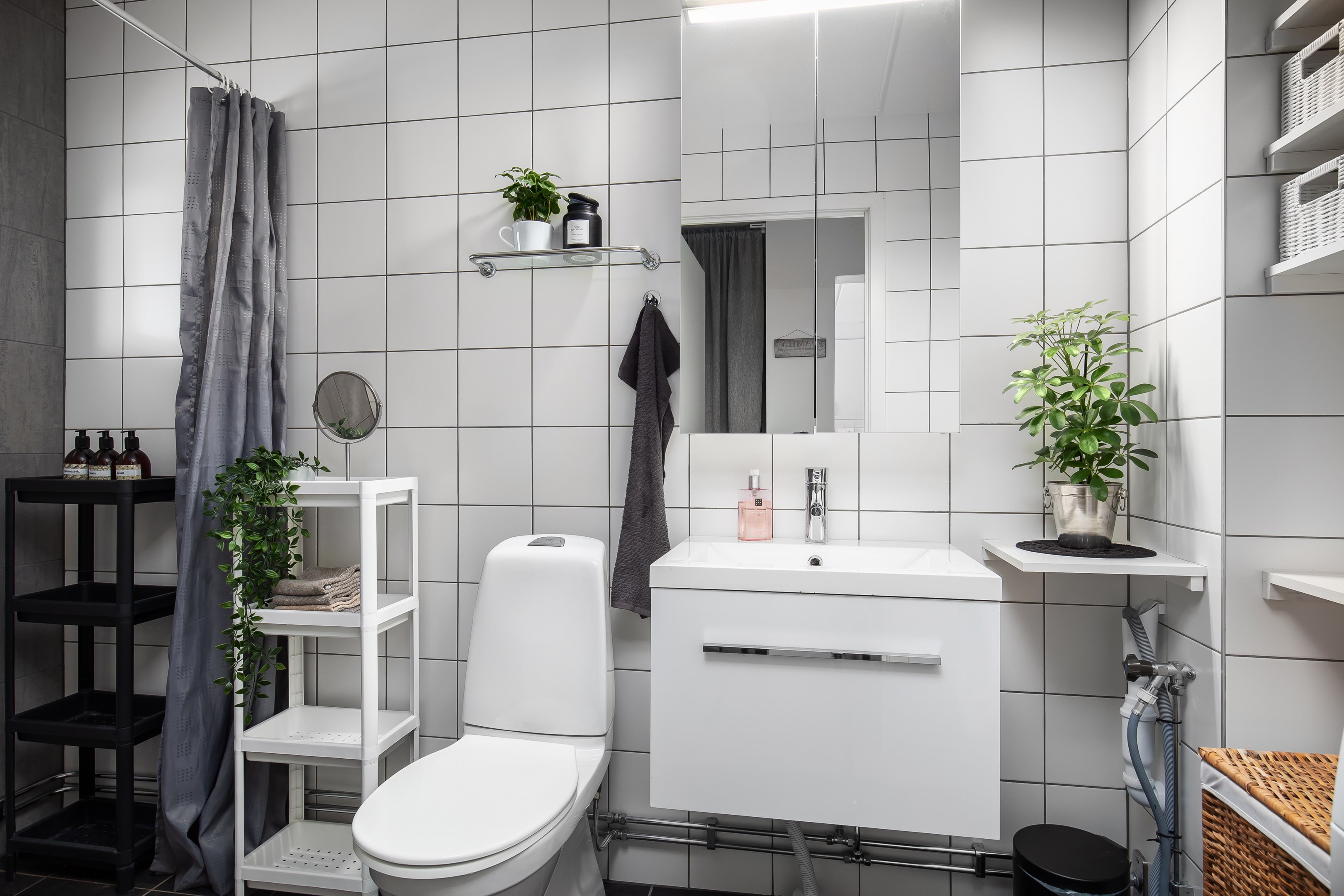 Bostadsbild från Norrholmsvägen 254, Såld i Östra Orminge, Nacka