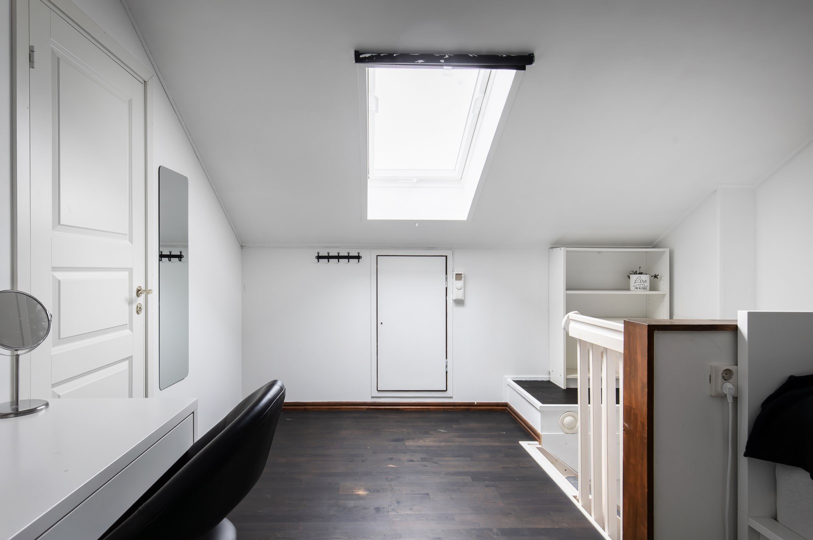 Bostadsbild från Norrholmsvägen 254, Såld i Östra Orminge, Nacka