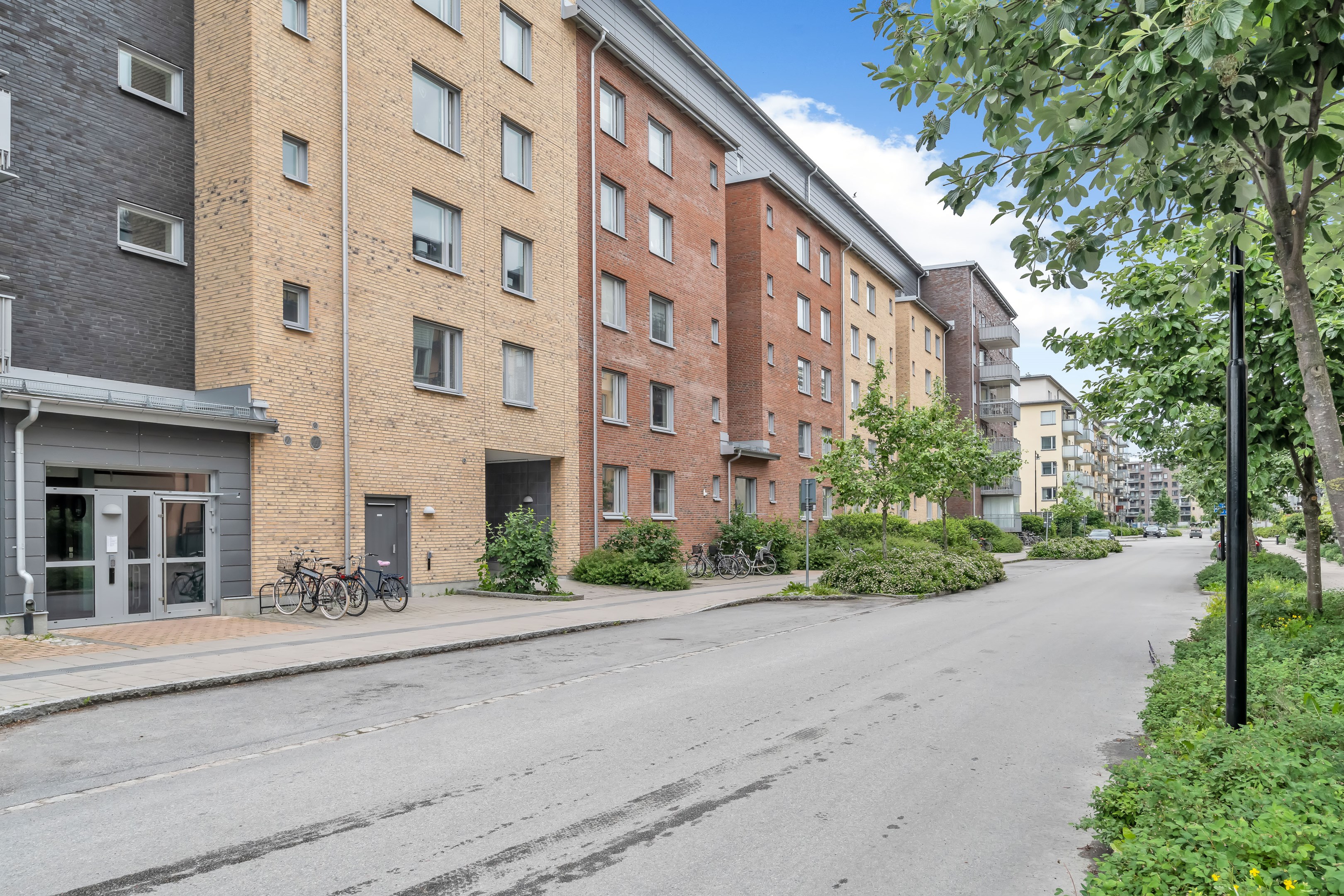 Bostadsbild från Tullgarnsgatan 12, Såld i Kungsängen, Uppsala