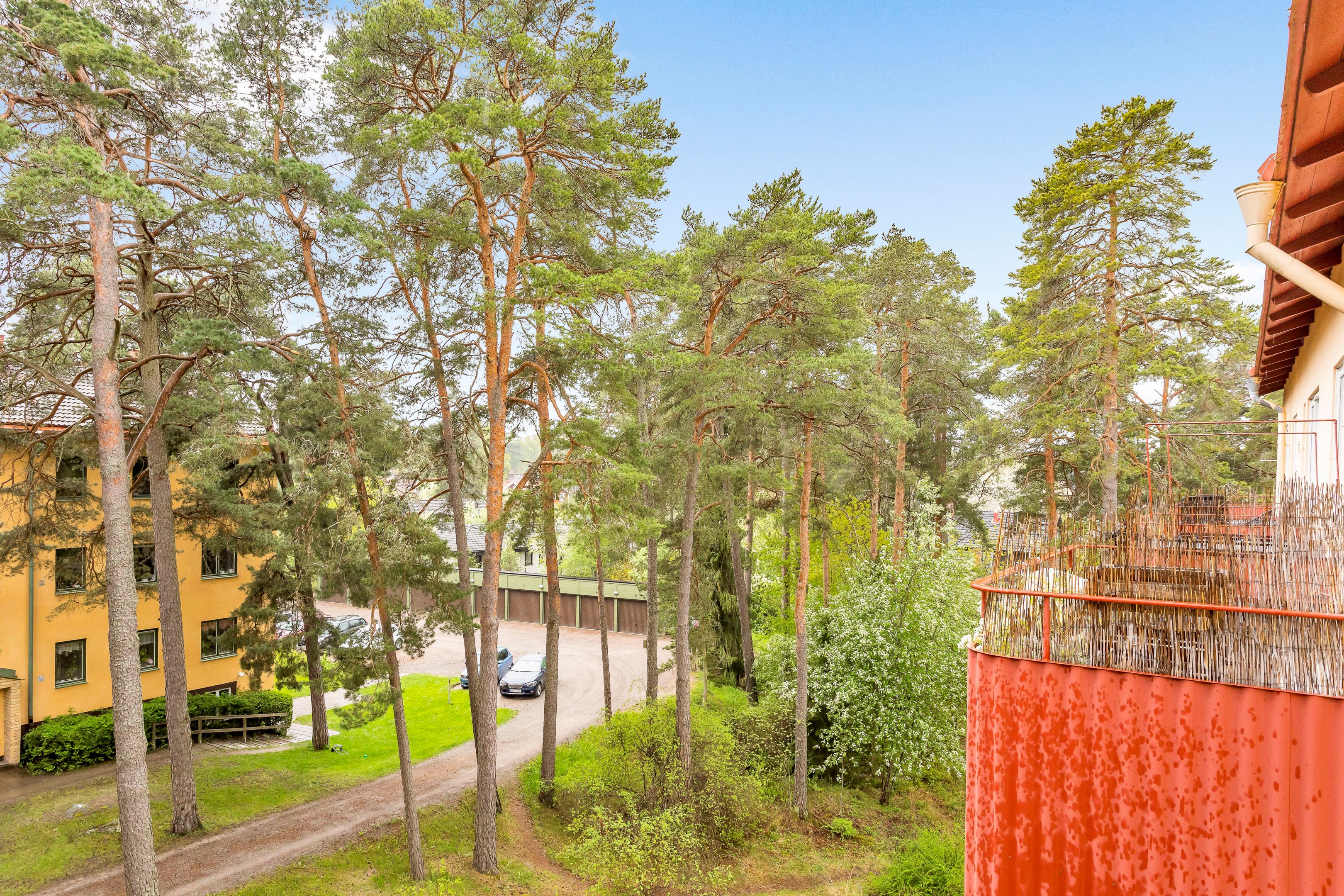 Bostadsbild från Lindsbergsgatan 13 B, Såld i Sommarro, Uppsala