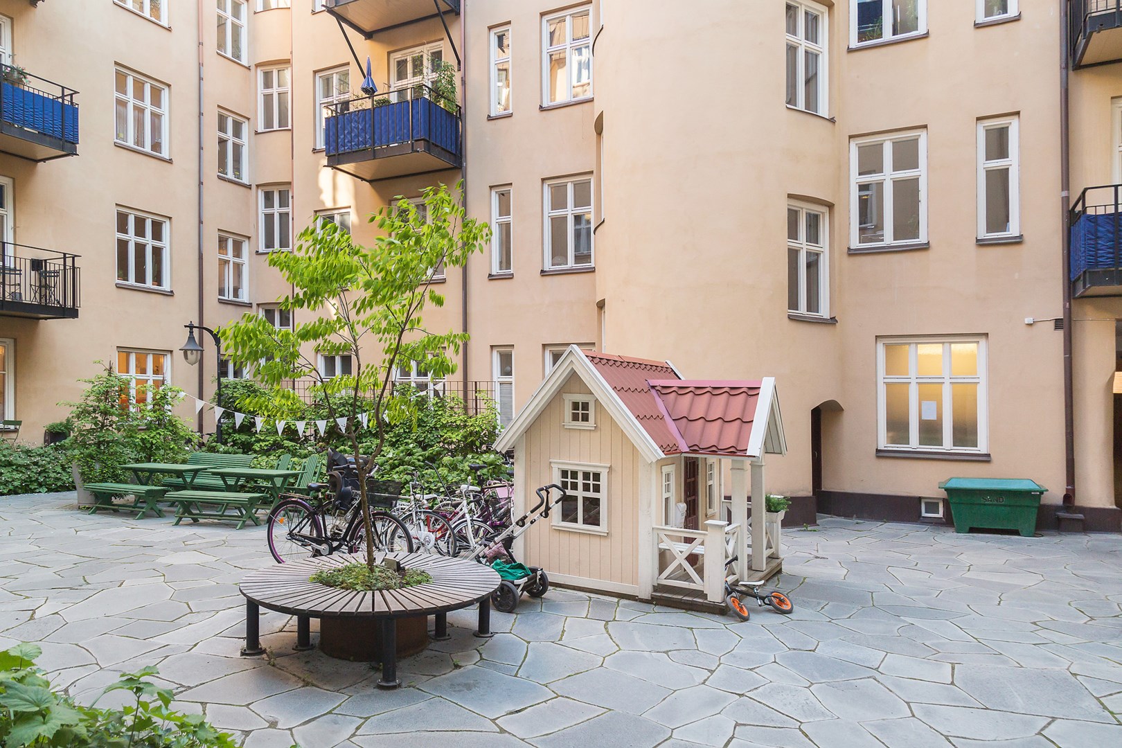 Bostadsbild från Alströmergatan 4, Såld i , Stockholm