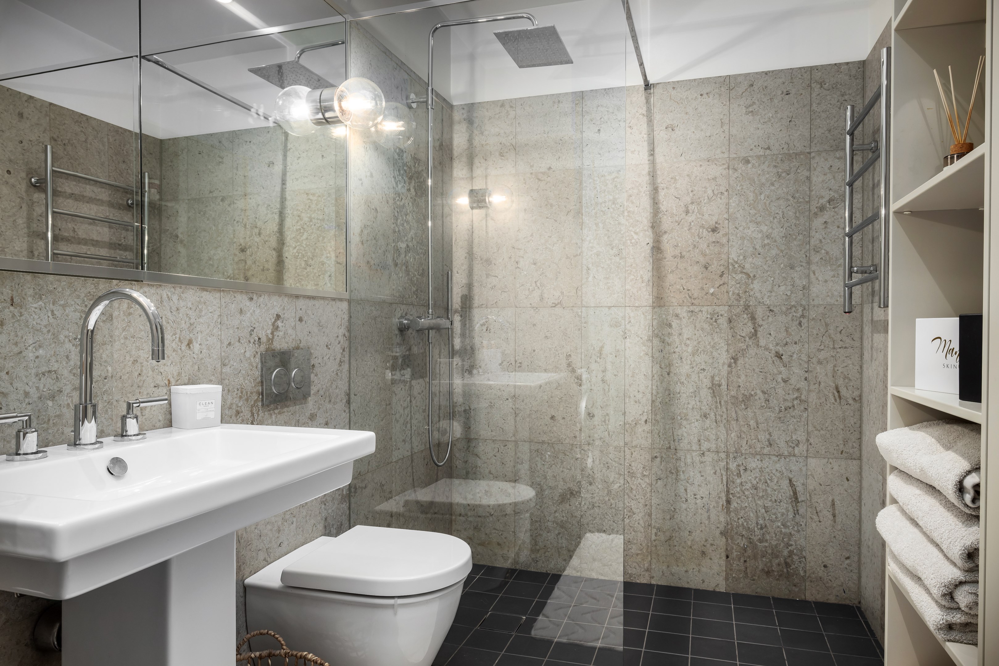 Bostadsbild från Fabrikörvägen 6, Såld i Nacka Strand, Nacka