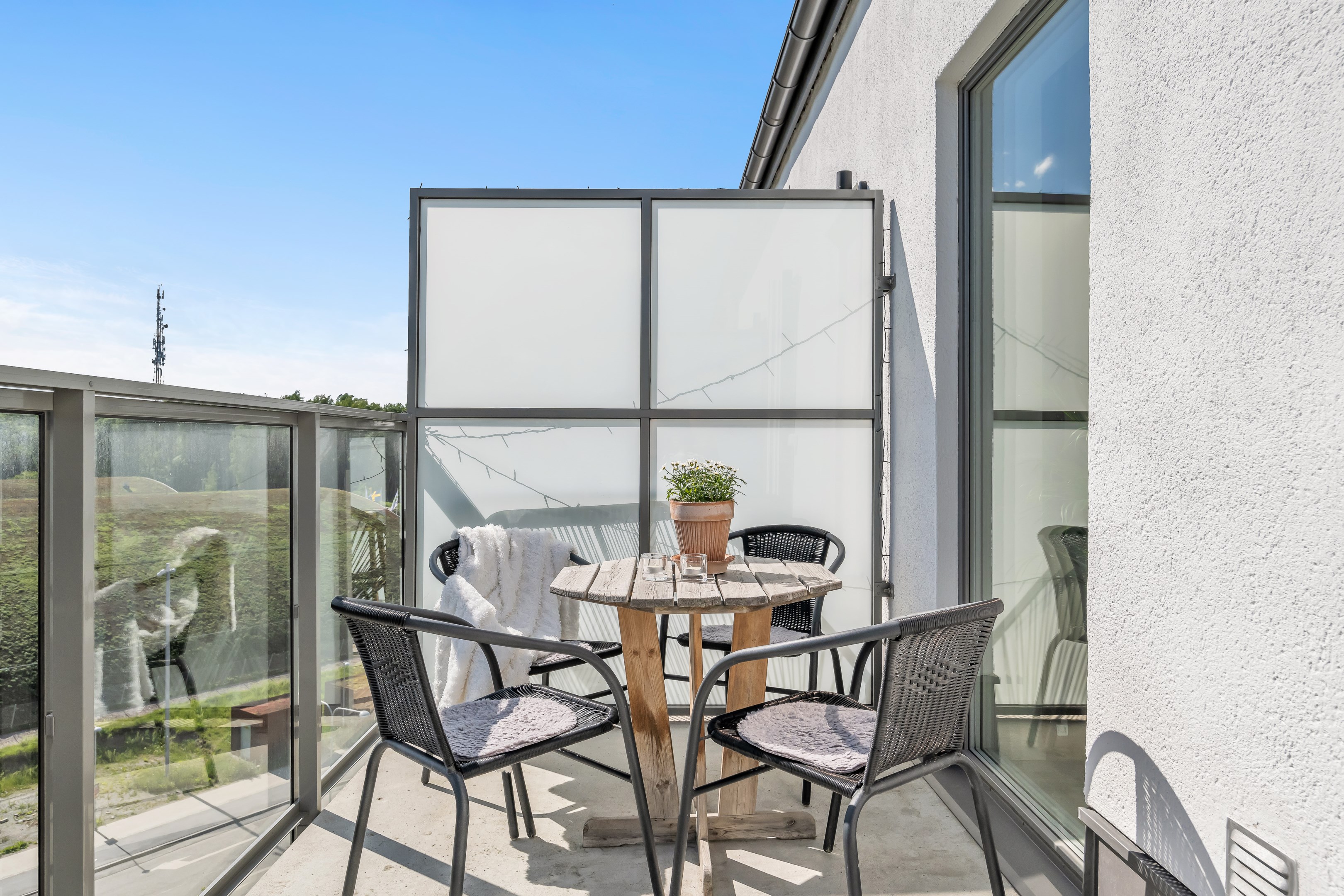 Bostadsbild från Vårdsätravägen 3F, Såld i Rosendal, Uppsala