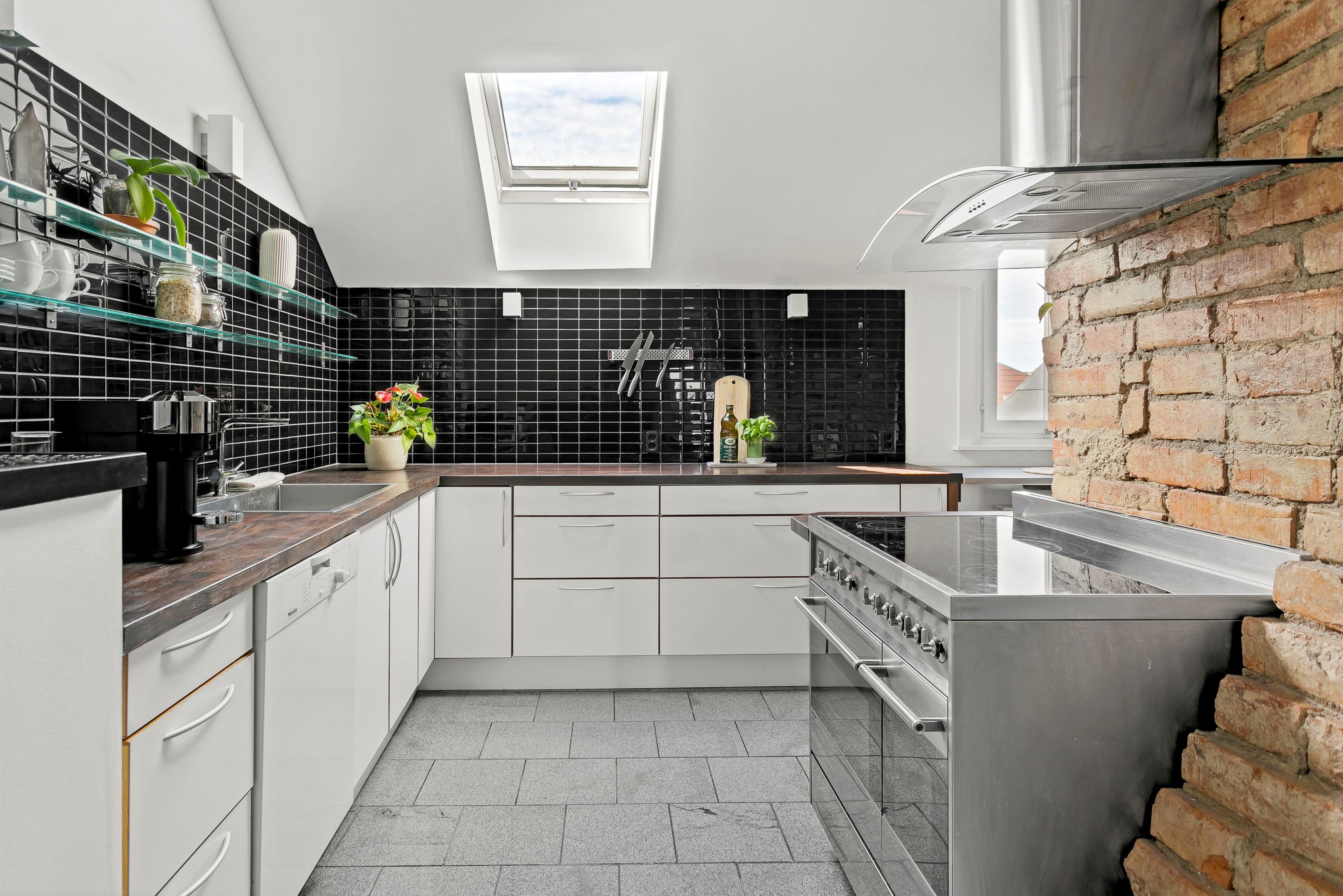 Bostadsbild från Kungsgatan 37 B, Såld i Centrum, Uppsala