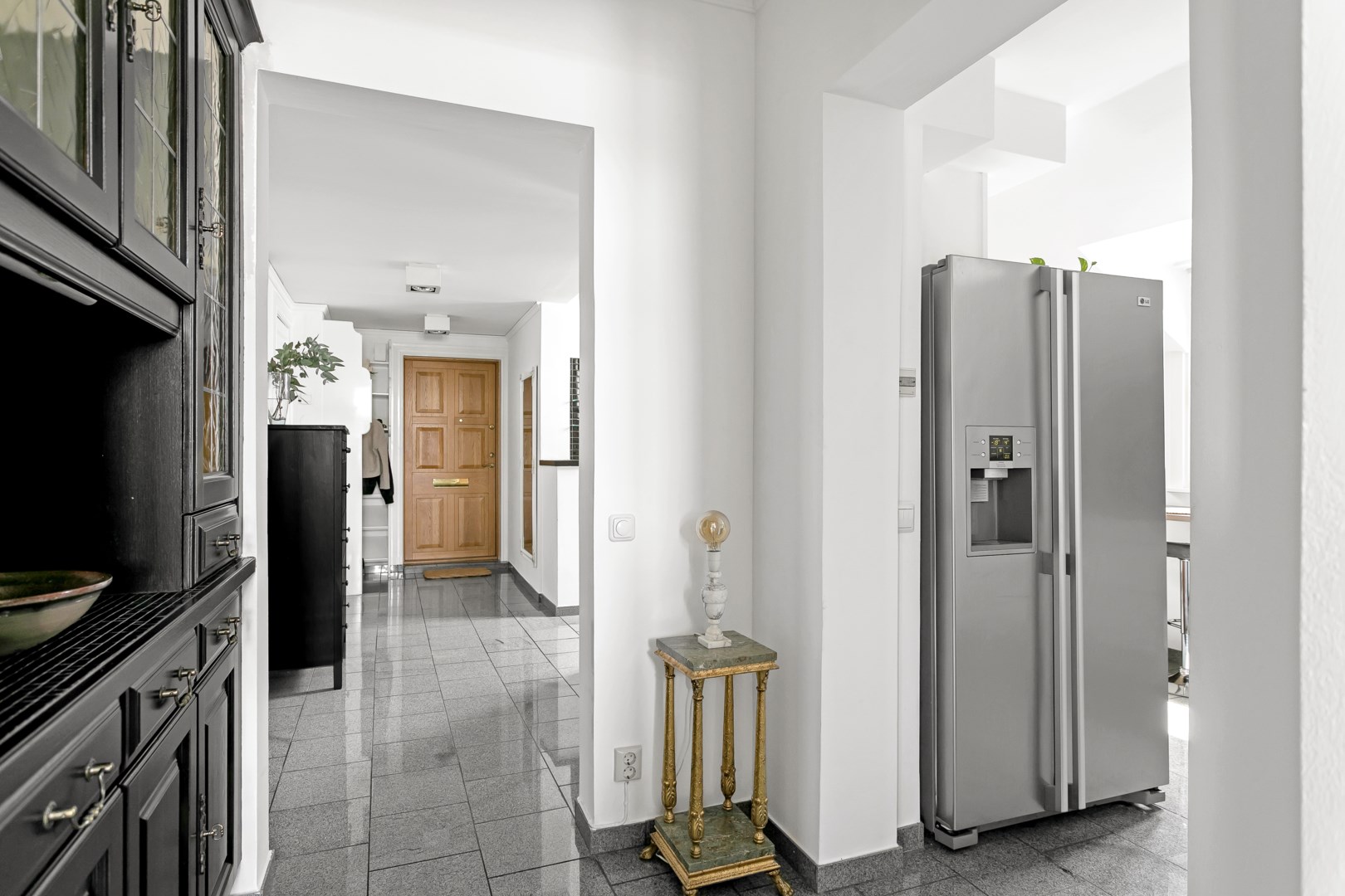 Bostadsbild från Kungsgatan 37 B, Såld i Centrum, Uppsala