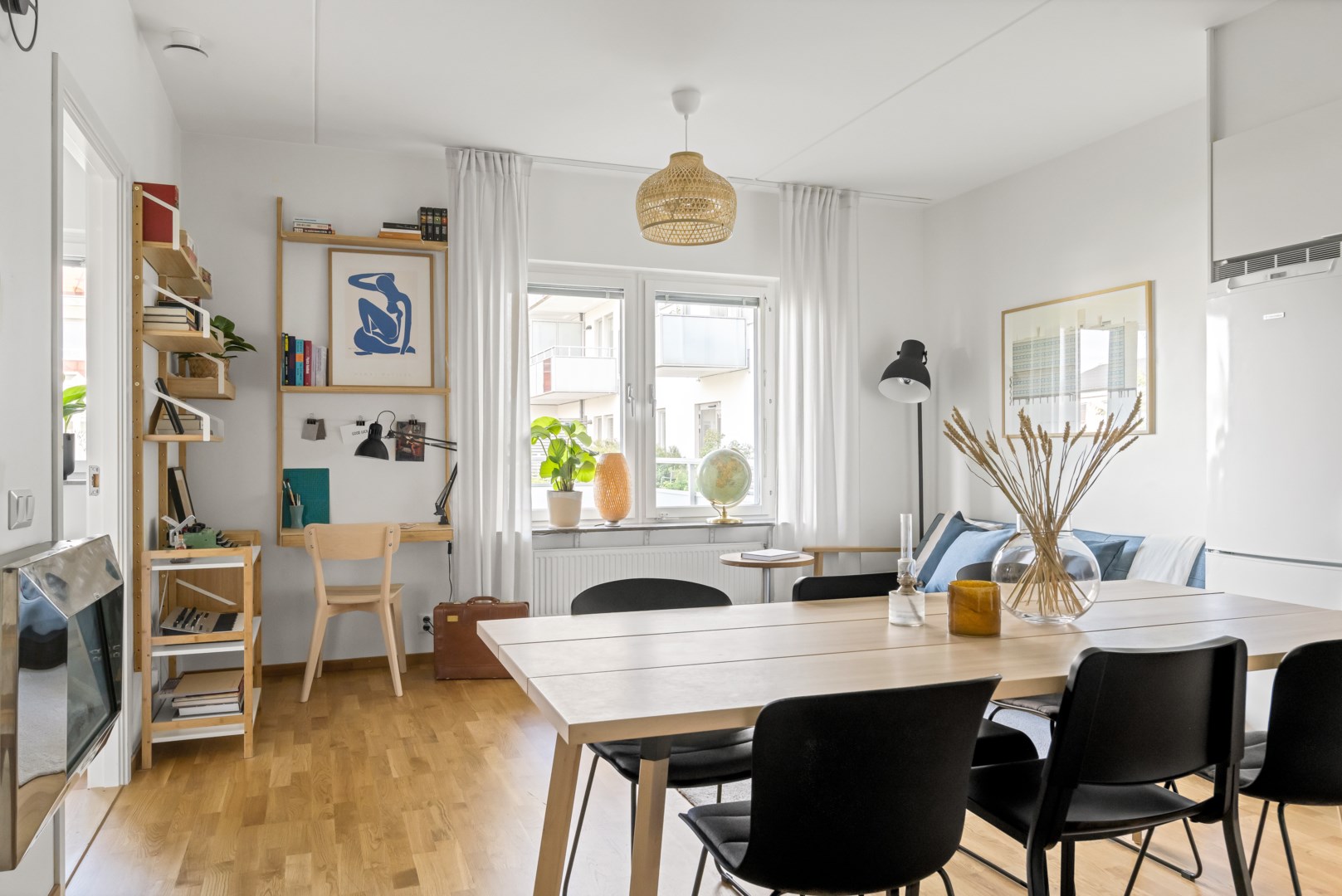 Bostadsbild från Råbyvägen 20, Såld i Kapellgärdet, Uppsala