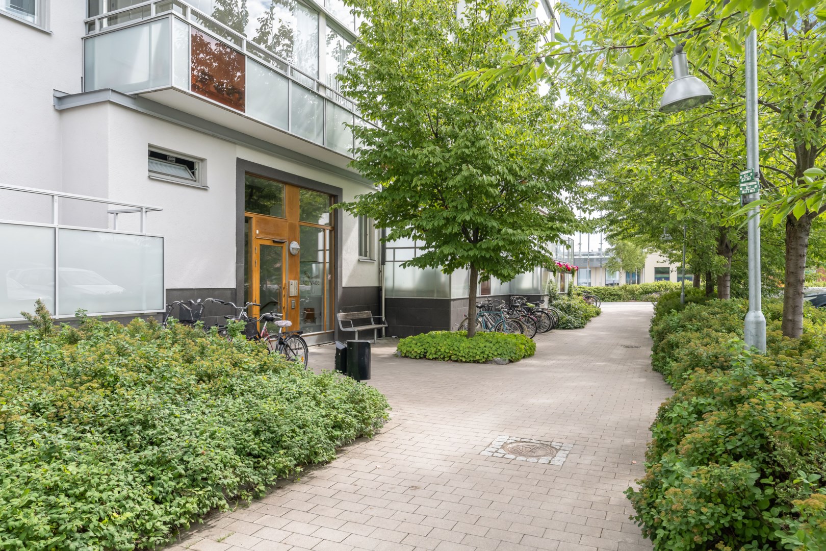 Bostadsbild från Råbyvägen 20, Såld i Kapellgärdet, Uppsala