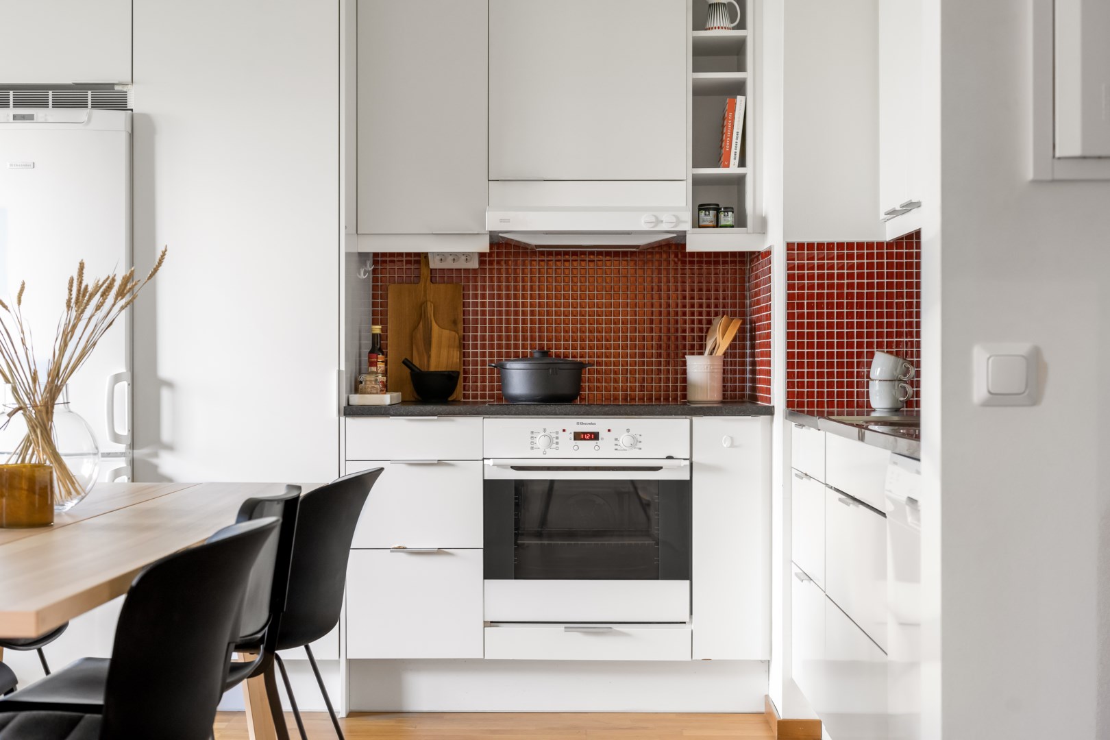 Bostadsbild från Råbyvägen 20, Såld i Kapellgärdet, Uppsala