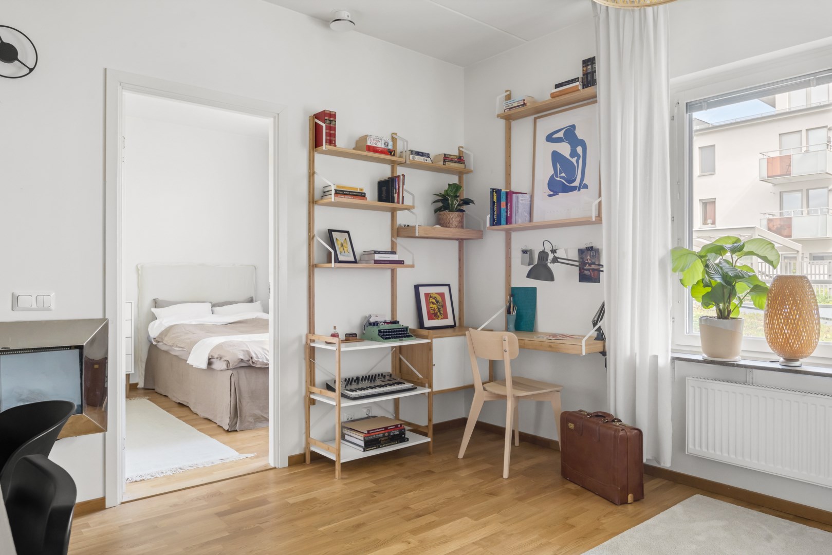 Bostadsbild från Råbyvägen 20, Såld i Kapellgärdet, Uppsala