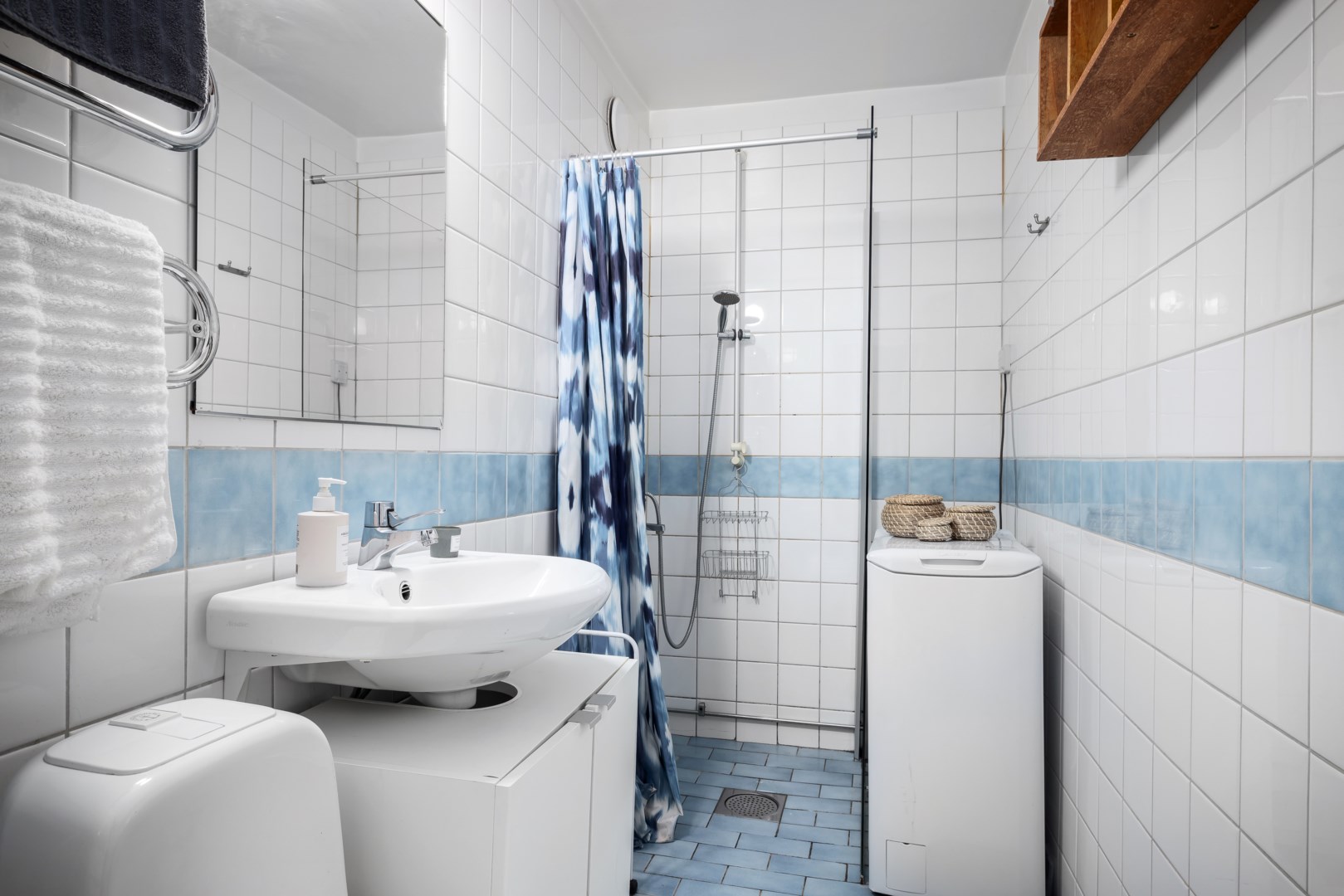 Bostadsbild från Beckasinvägen 33, Såld i Saltängen, Nacka