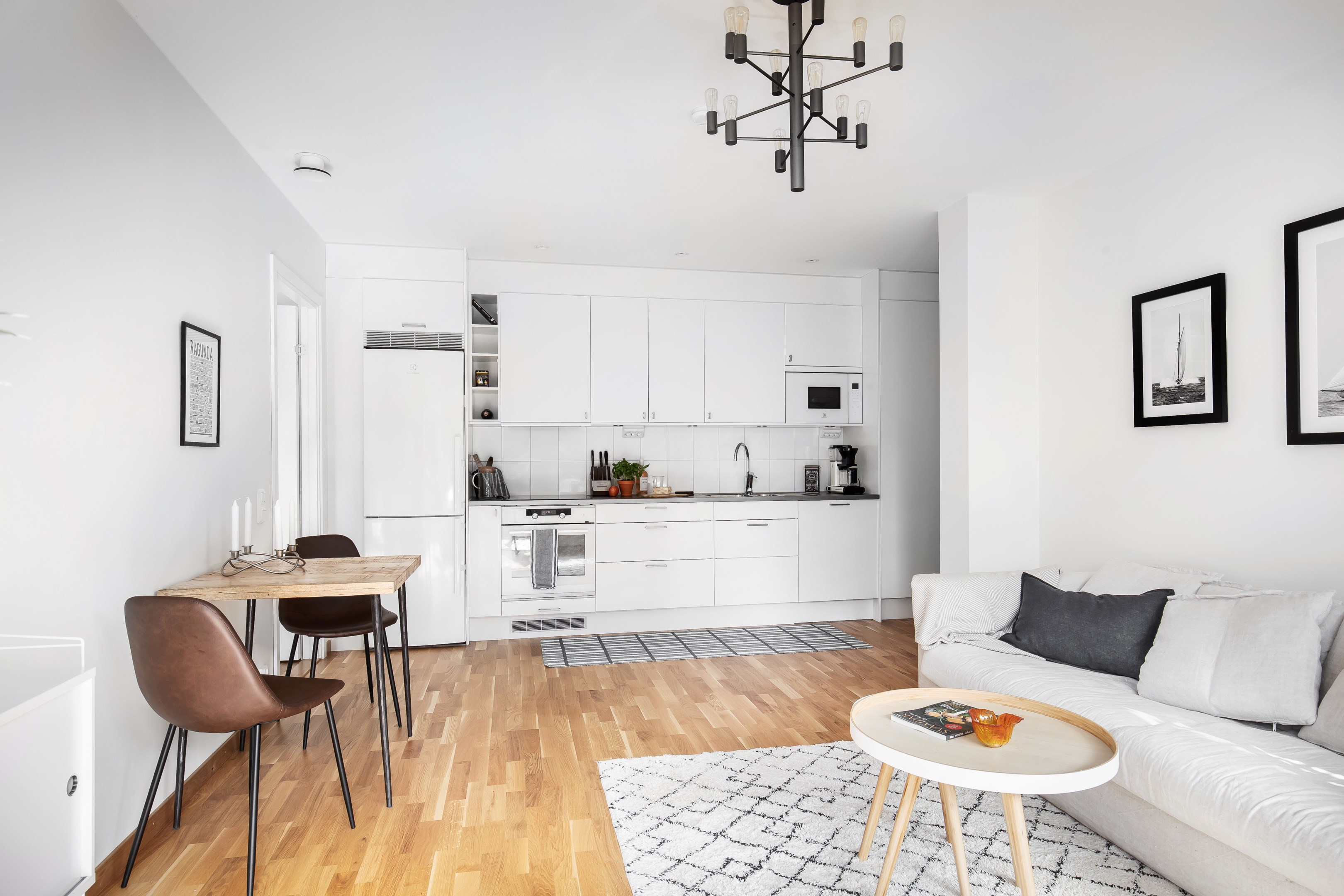 Bostadsbild från Tollareslingan 22, 9 tr, Såld i Tollare, Nacka