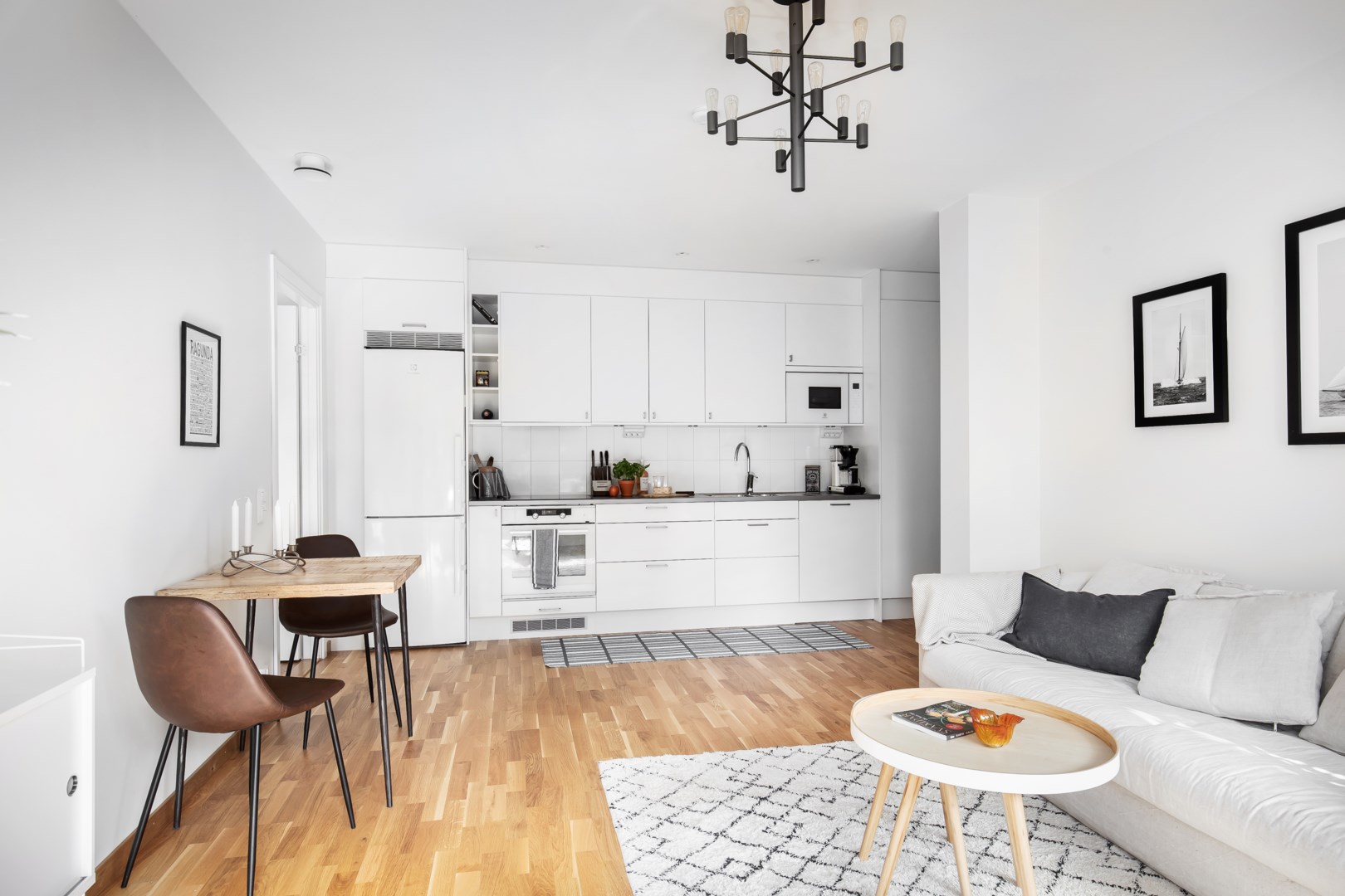 Bostadsbild från Tollareslingan 22, 9 tr, Såld i Tollare, Nacka