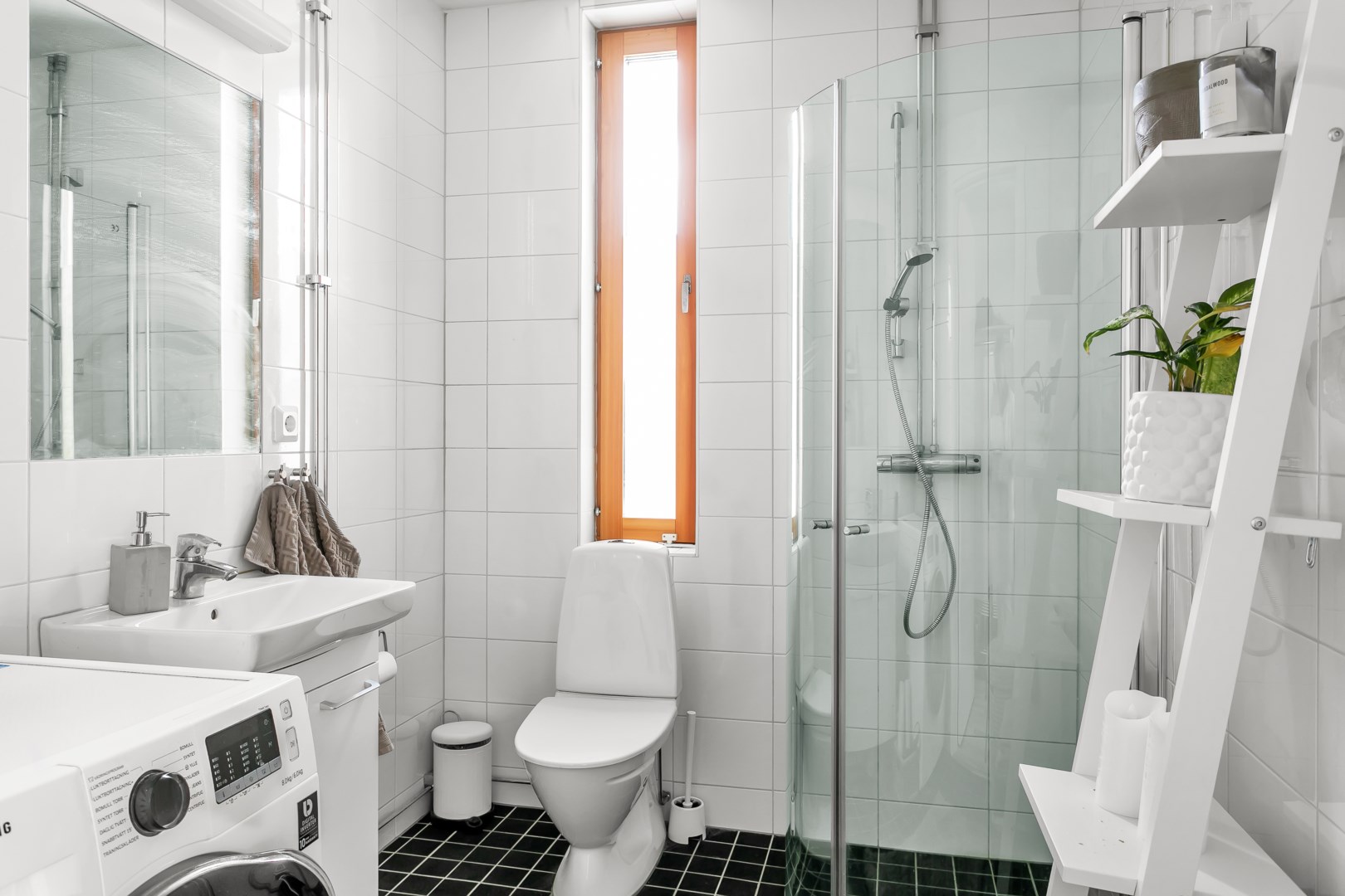 Bostadsbild från Torgny Segerstedts allé 27, Såld i Rosendal, Uppsala