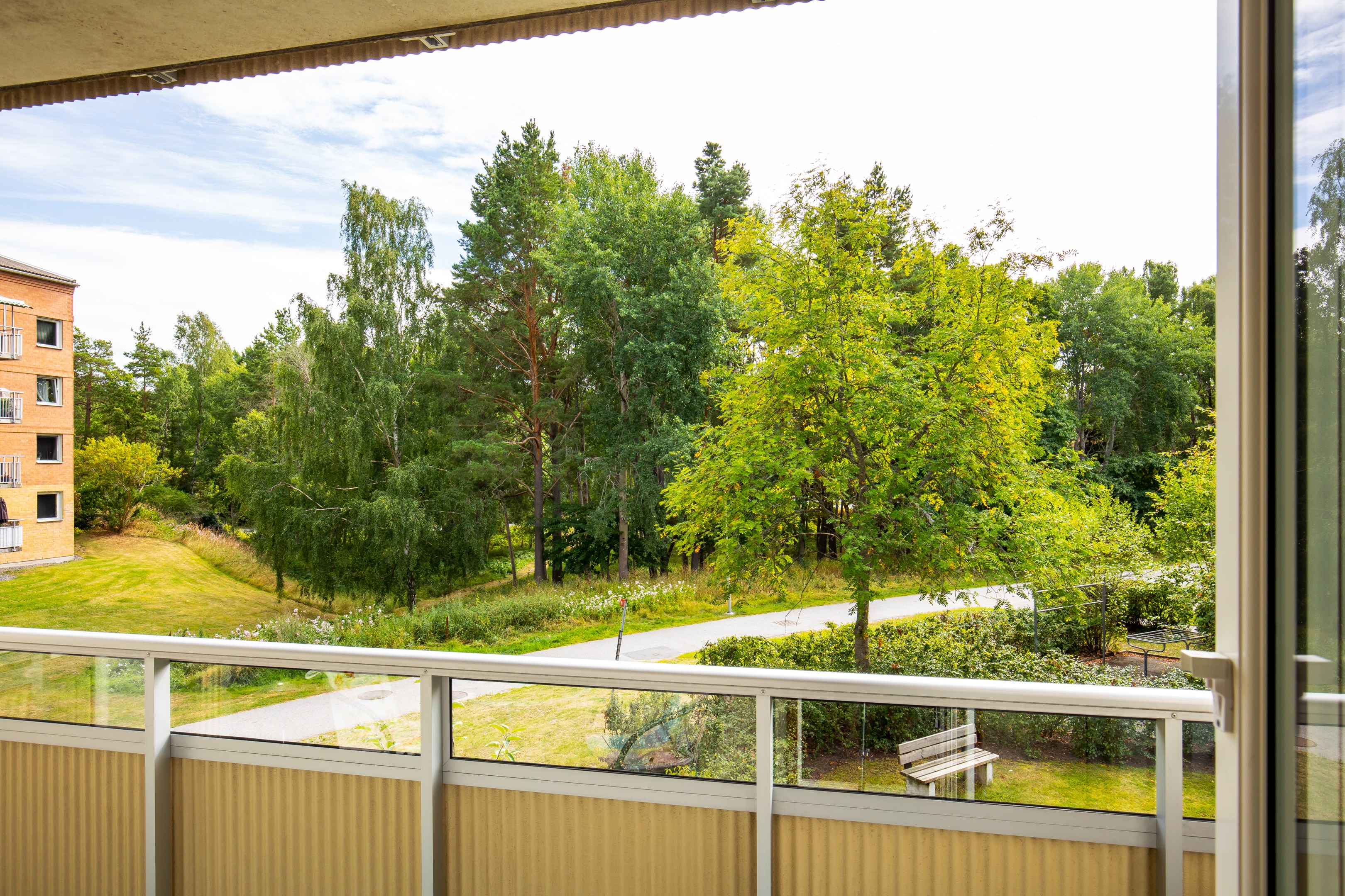 Bostadsbild från Skarpövägen 9, Såld i Västra Orminge, Nacka