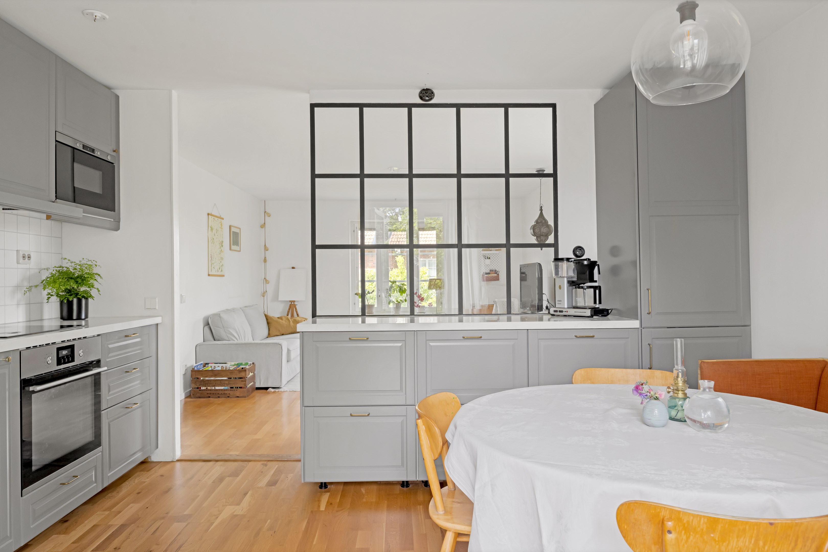 Bostadsbild från Torshavnsgatan 14, Såld i Ekeby, Uppsala