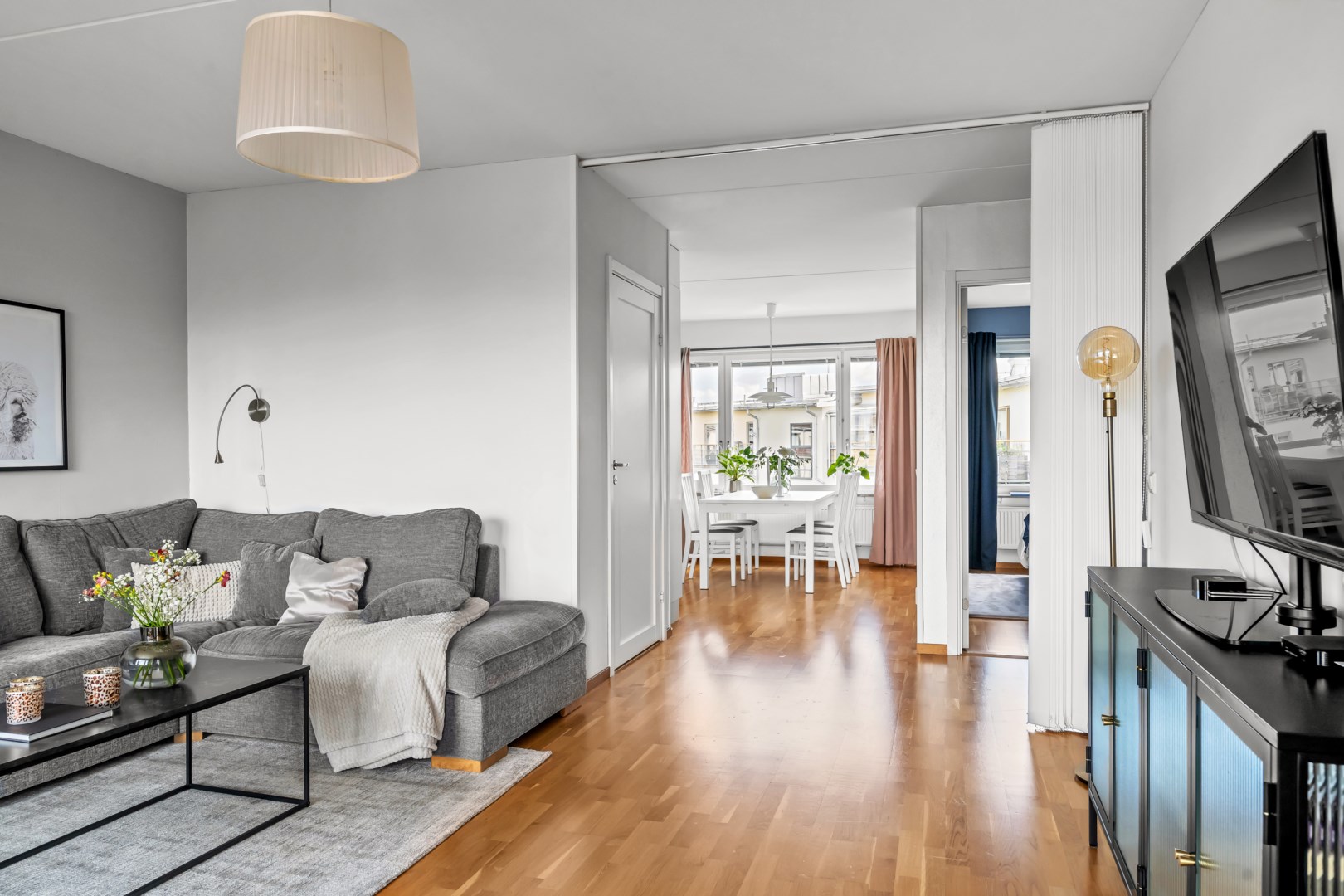 Bostadsbild från Siktargatan 14, Såld i Kungsängen, Uppsala