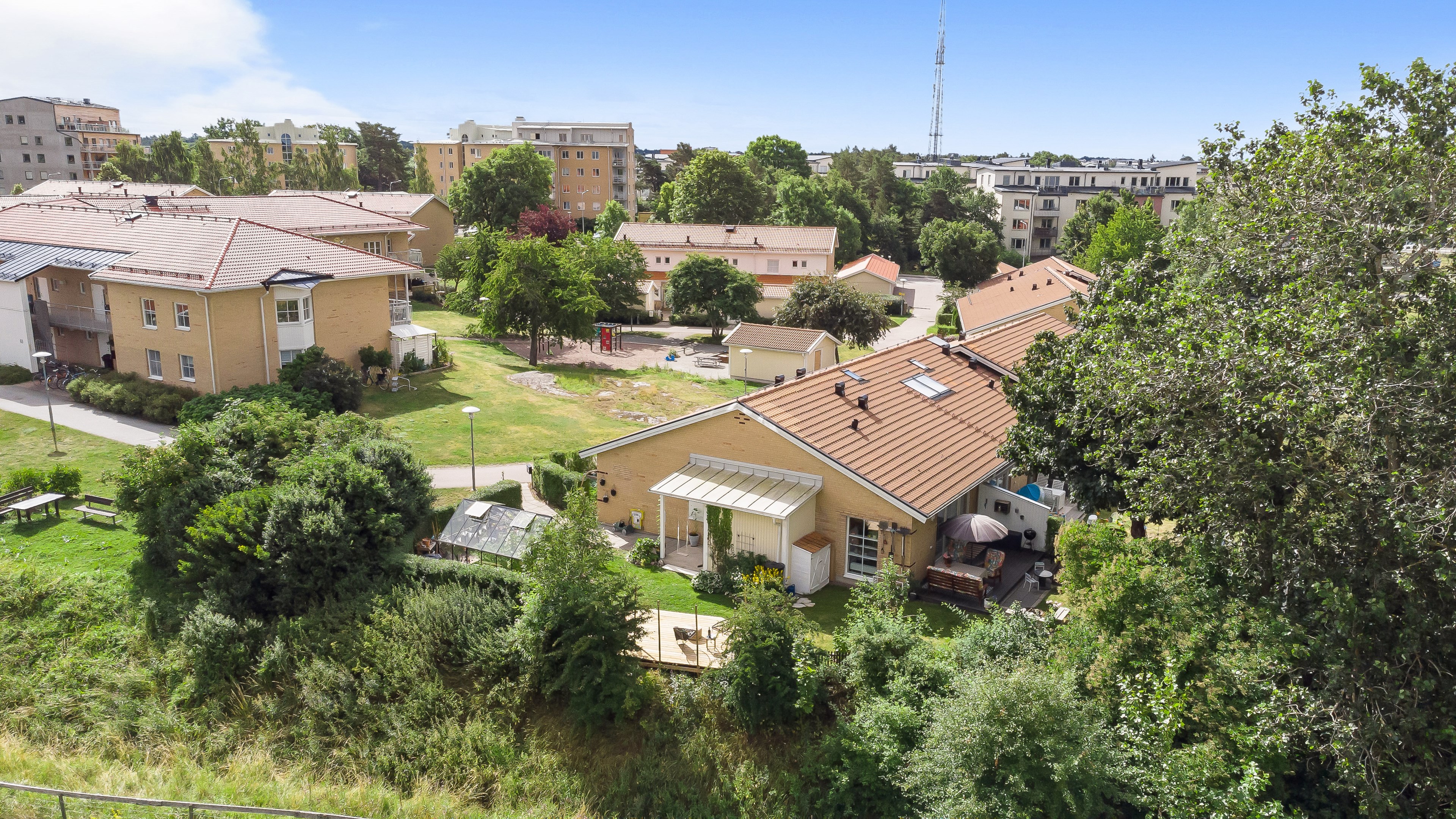 Bostadsbild från Otto Myrbergs väg 85, Såld i Rickomberga, Uppsala