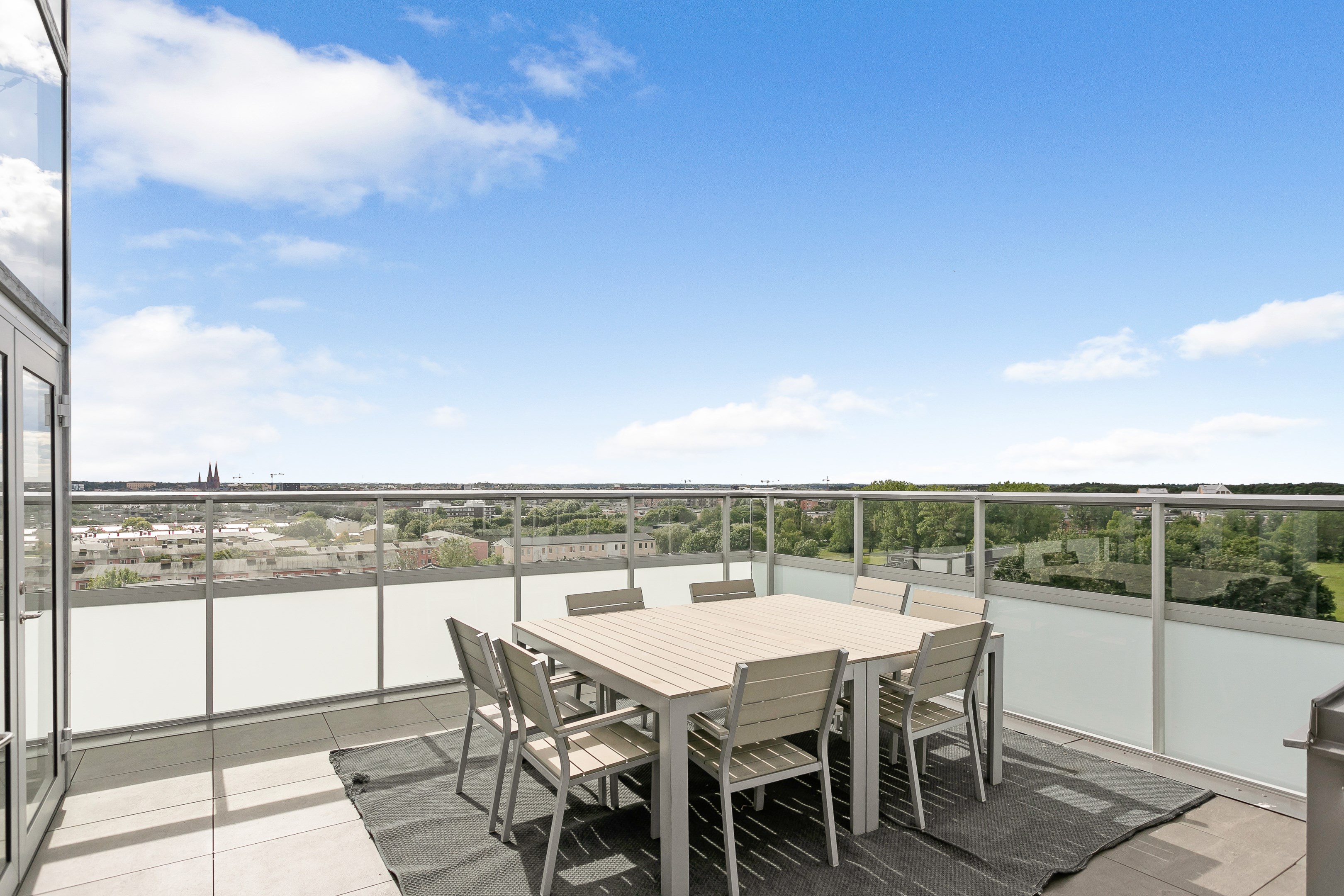 Bostadsbild från Solskensgatan 19, Såld i Gränby backe, Uppsala