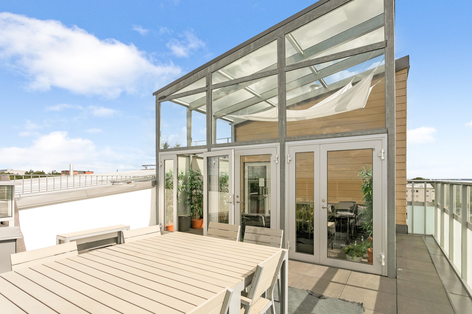 Bostadsbild från Solskensgatan 19, Såld i Gränby backe, Uppsala