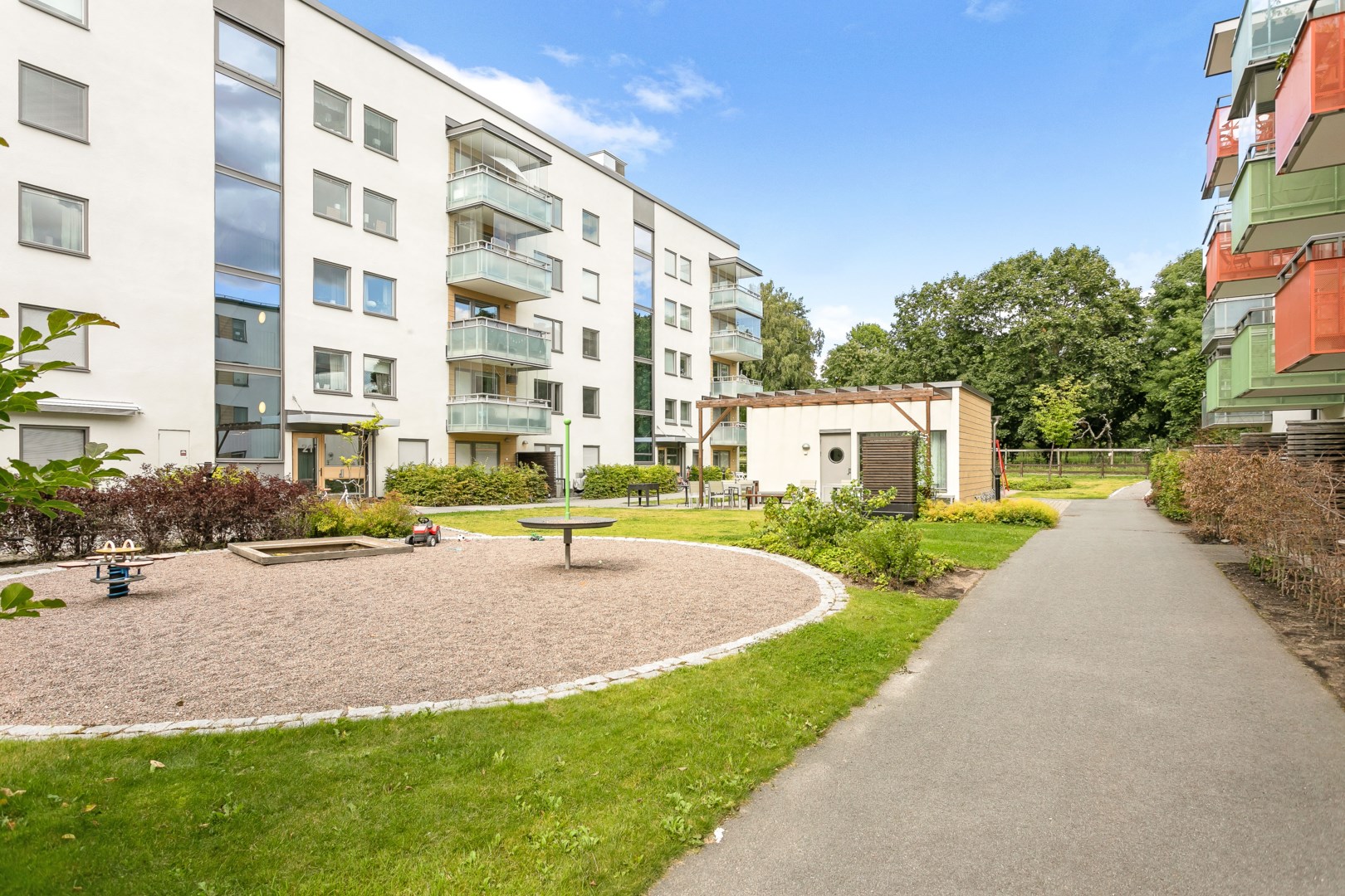 Bostadsbild från Solskensgatan 19, Såld i Gränby backe, Uppsala