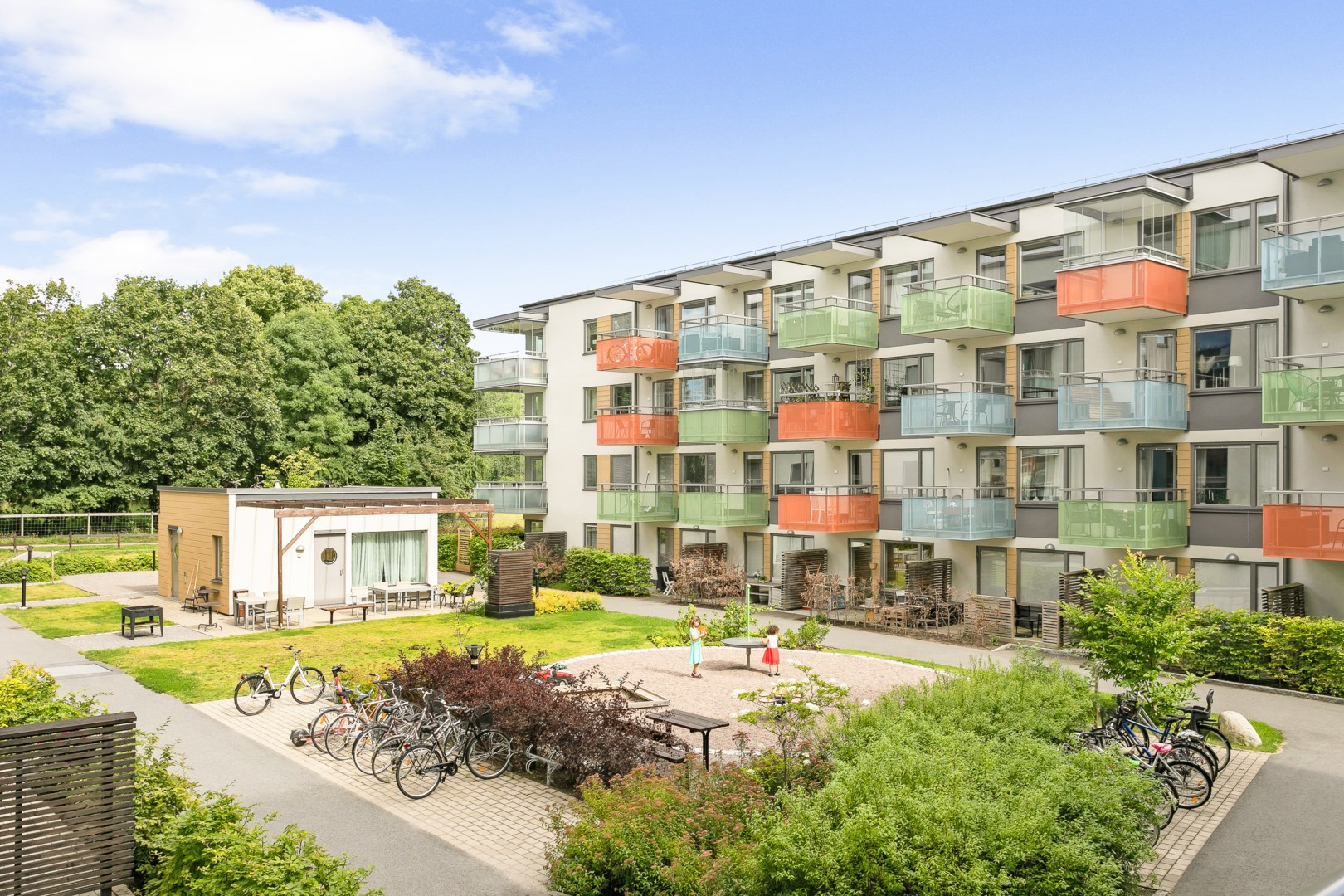 Bostadsbild från Solskensgatan 19, Såld i Gränby backe, Uppsala