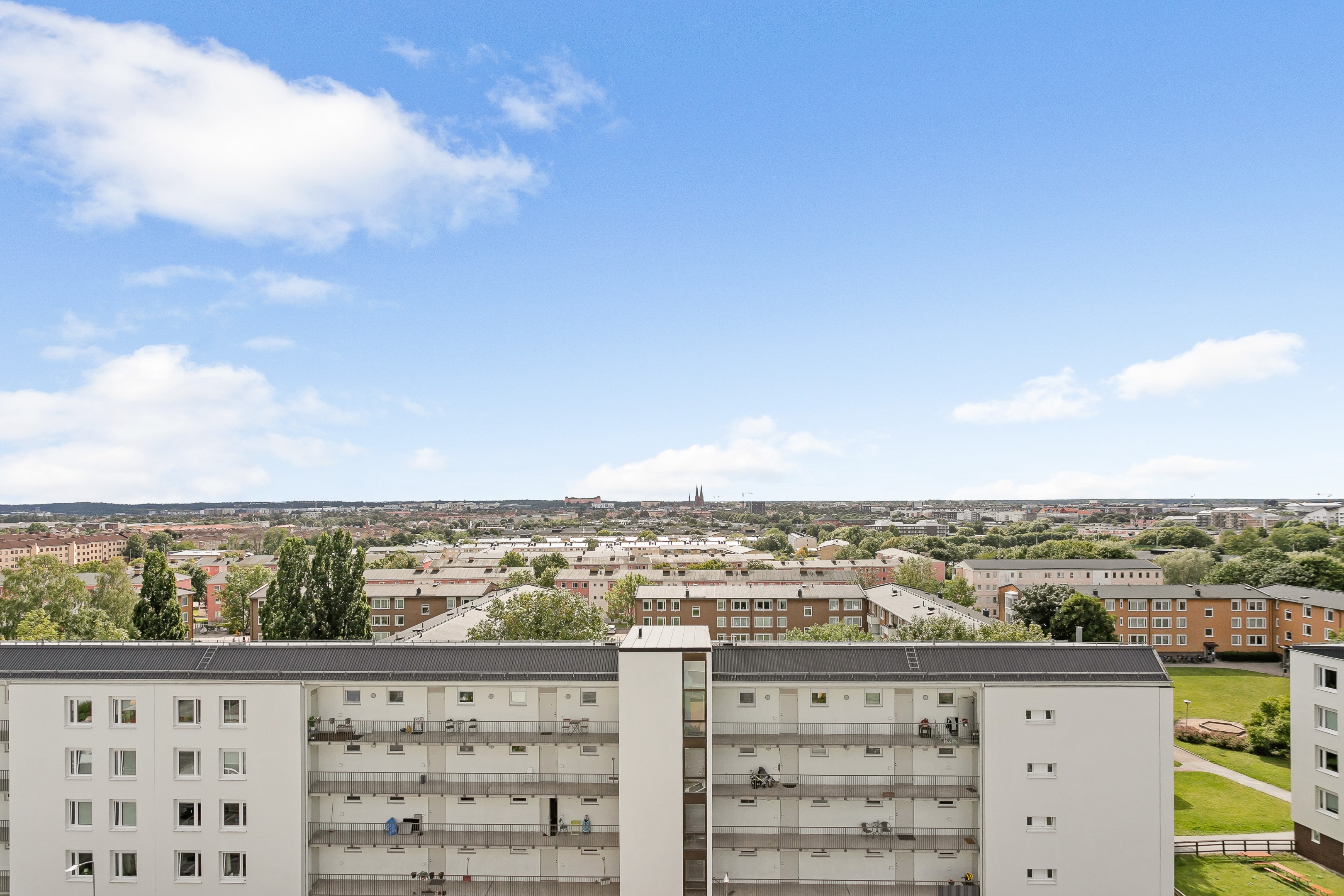 Bostadsbild från Solskensgatan 19, Såld i Gränby backe, Uppsala