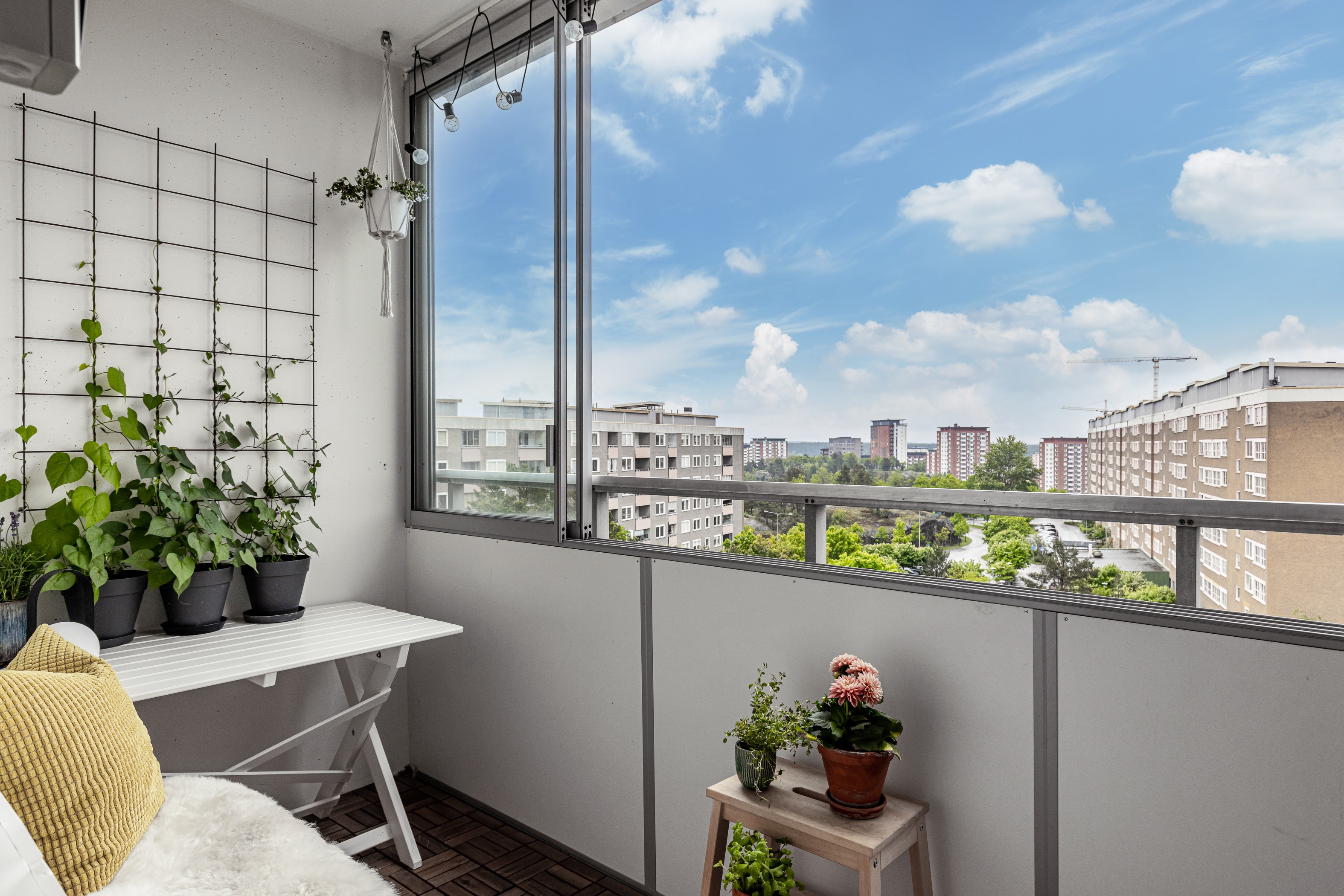 Bostadsbild från Henriksdalsringen 15, Såld i Henriksdalsberget, Nacka