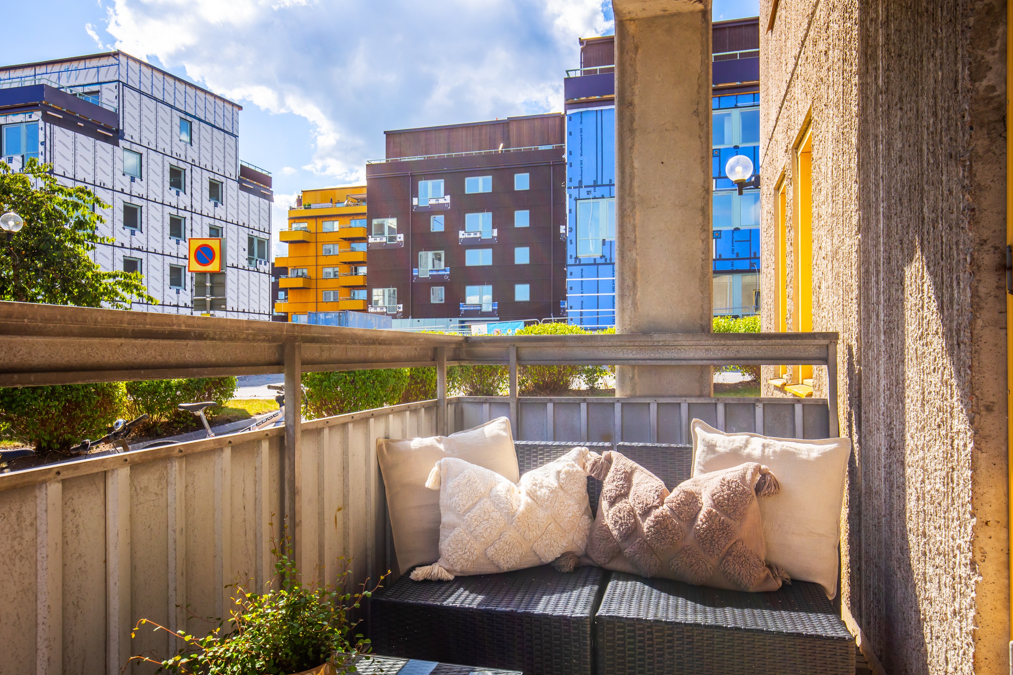 Bostadsbild från Edövägen 26C, Till salu i Västra Orminge, Nacka