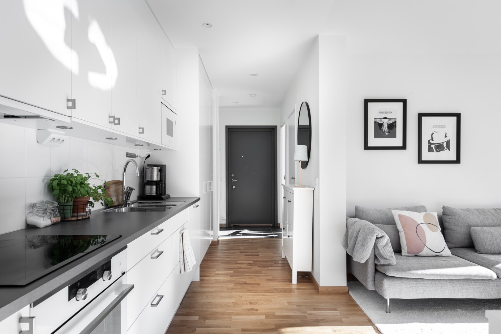 Bostadsbild från Tollareslingan 20, 9 tr, Såld i Tollare, Nacka