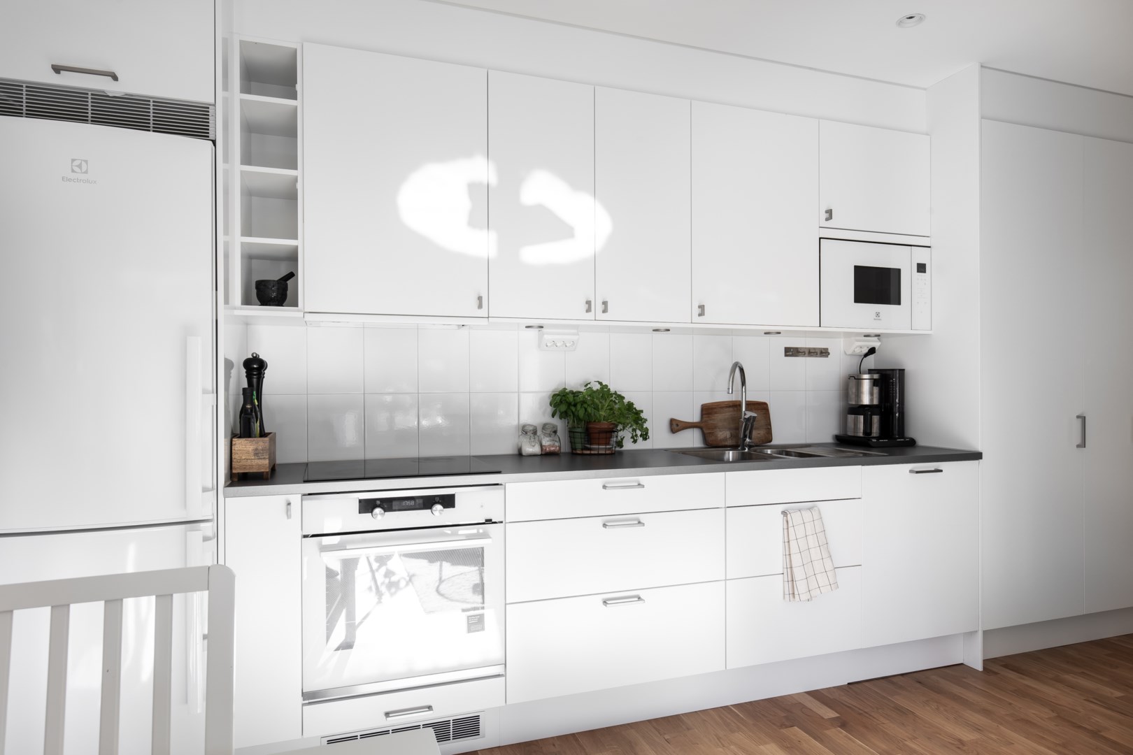 Bostadsbild från Tollareslingan 20, 9 tr, Såld i Tollare, Nacka