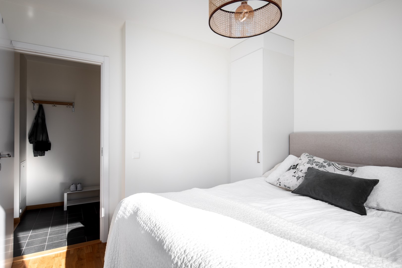 Bostadsbild från Tollareslingan 20, 9 tr, Såld i Tollare, Nacka