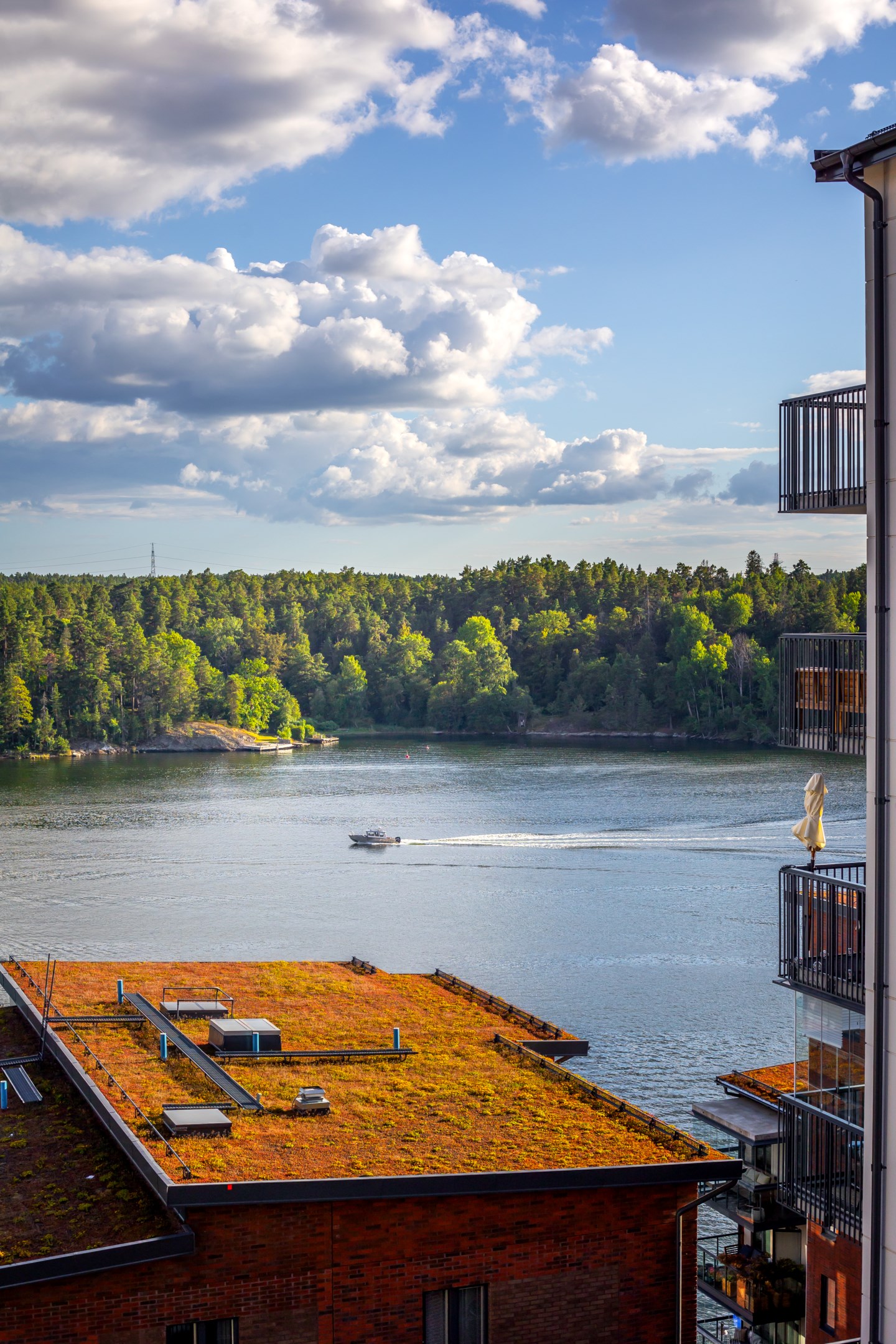 Bostadsbild från Tollareslingan 20, 9 tr, Såld i Tollare, Nacka