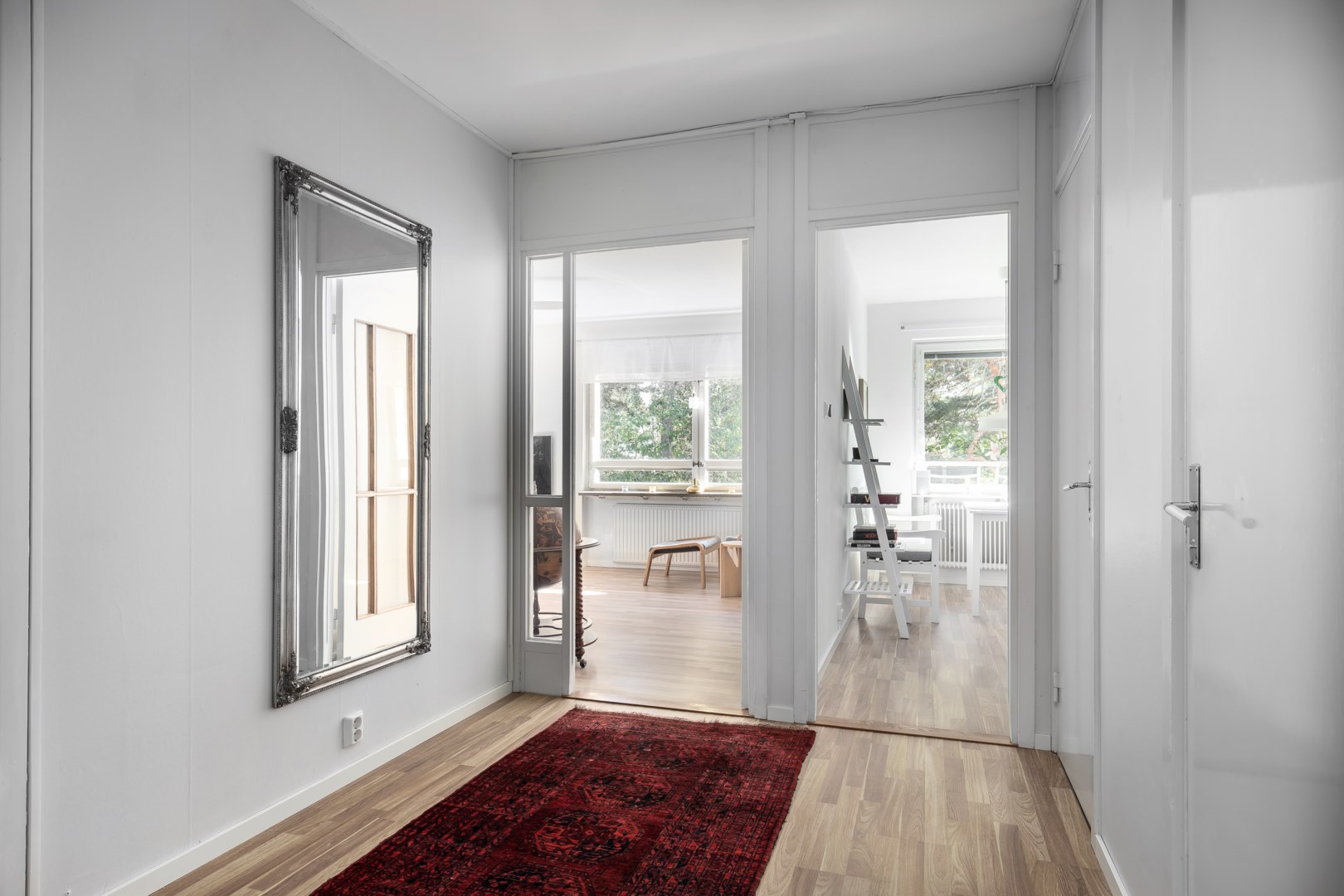 Bostadsbild från Ullerudsbacken 65, Såld i Farsta, Stockholm