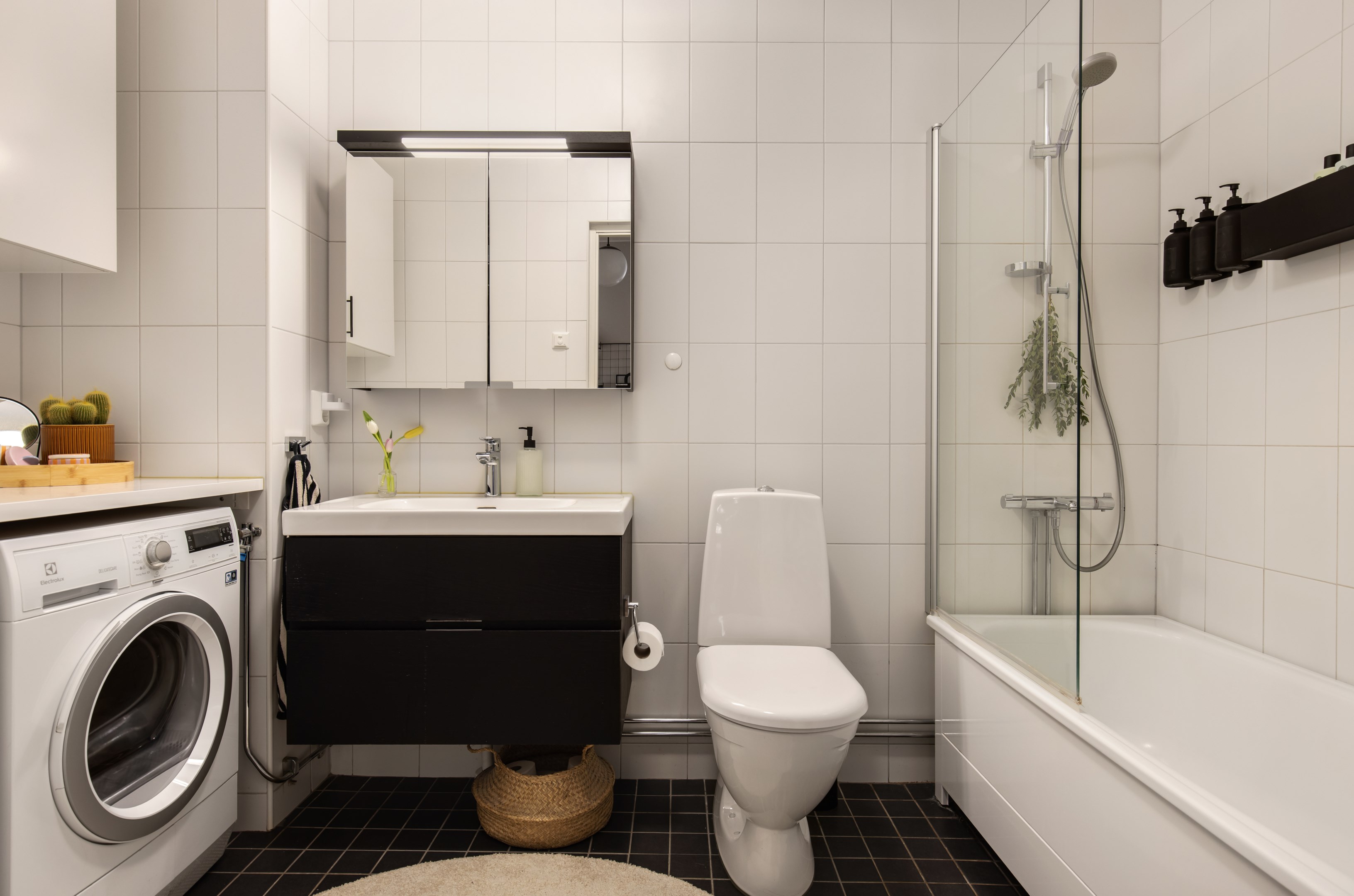 Bostadsbild från Hedenströms väg 15, Såld i Tollare, Nacka