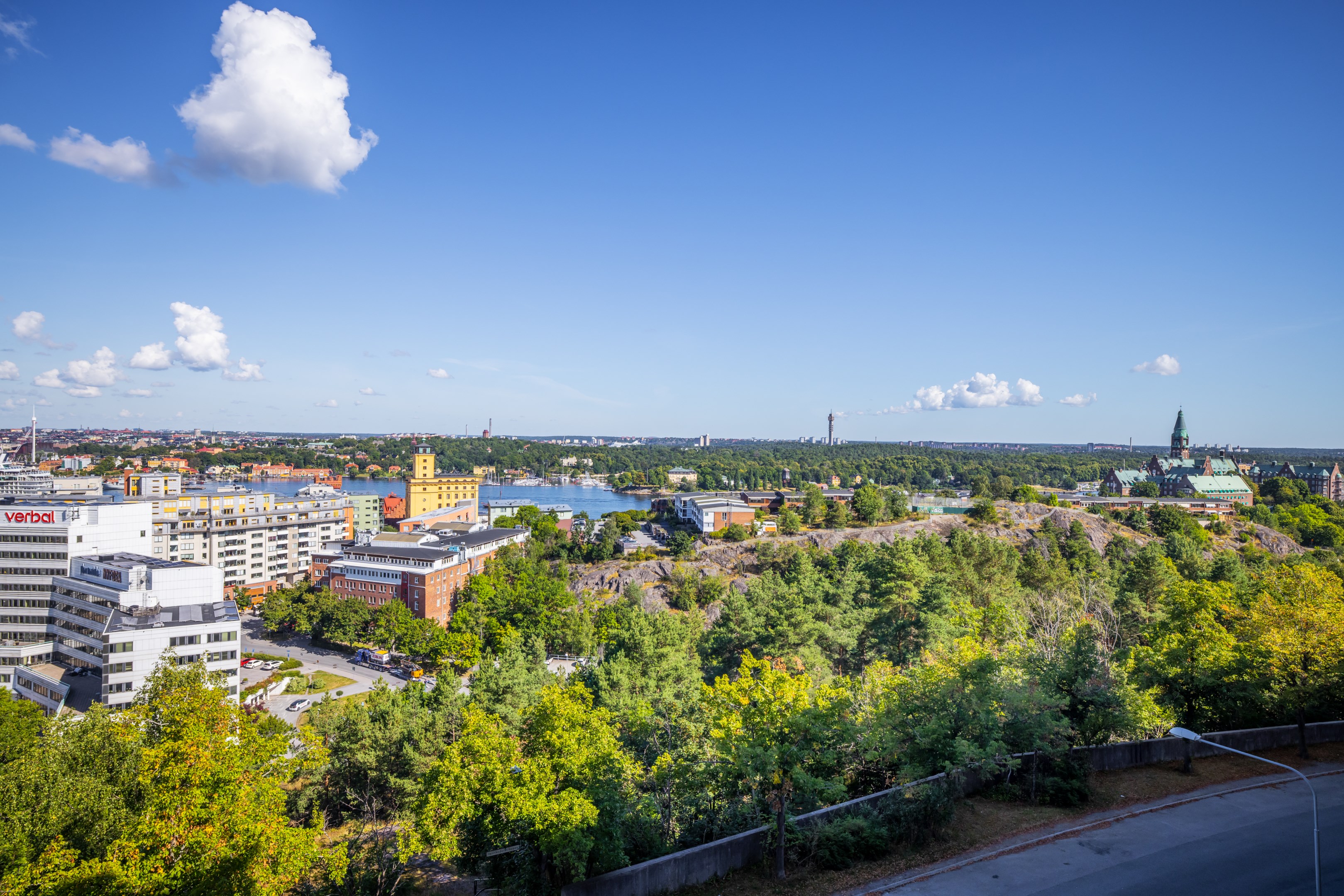 Bostadsbild från Henriksdalsringen 41, Såld i Henriksdalsberget, Nacka