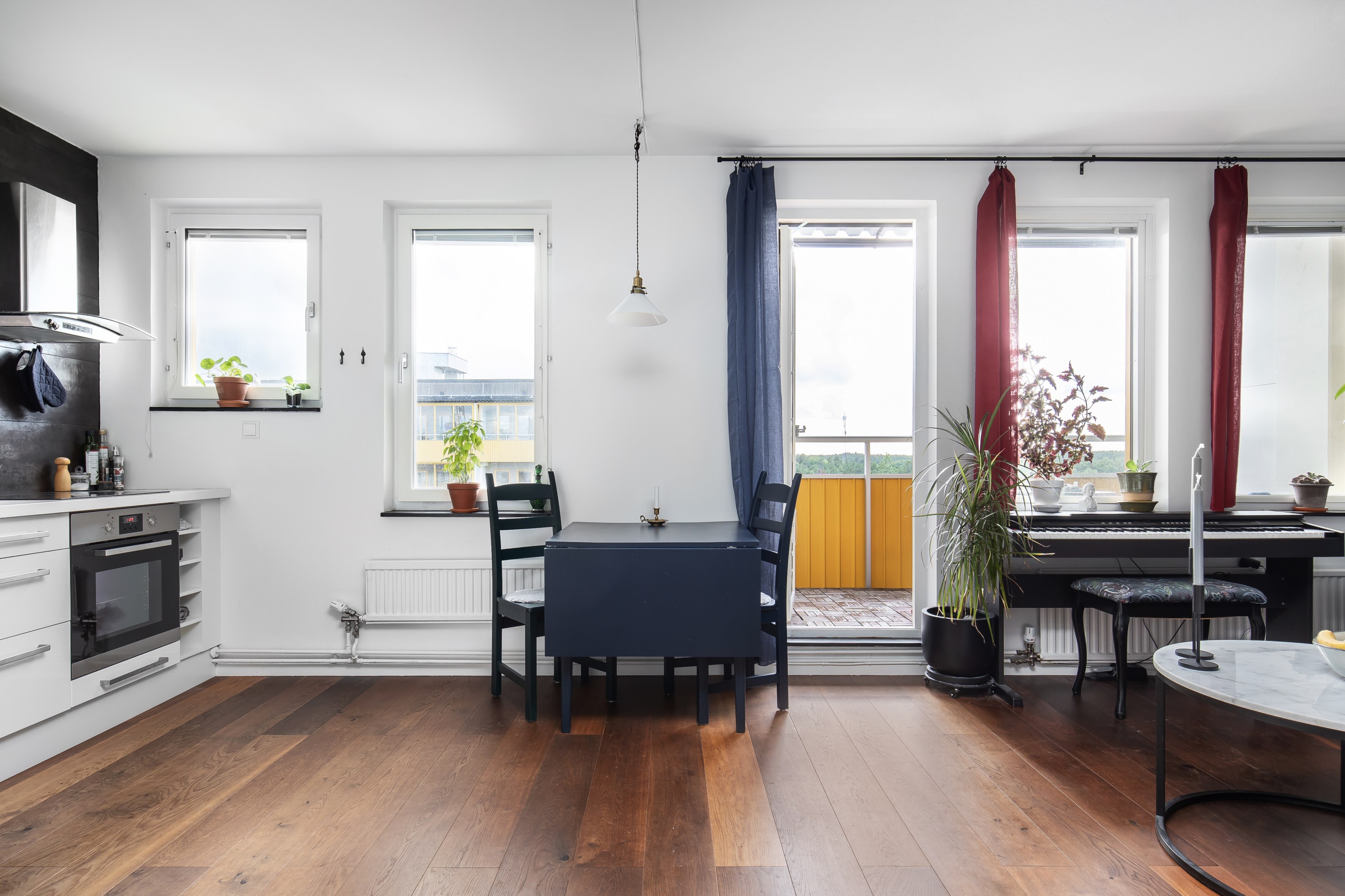 Bostadsbild från Skarpövägen 49, Såld i Västra Orminge, Nacka