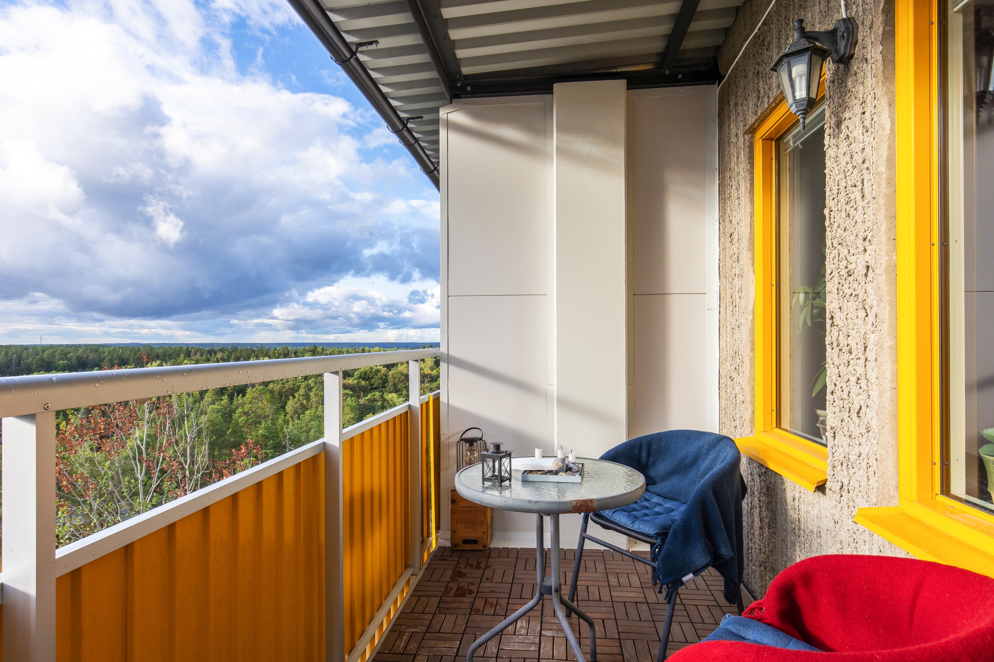 Bostadsbild från Skarpövägen 49, Såld i Västra Orminge, Nacka