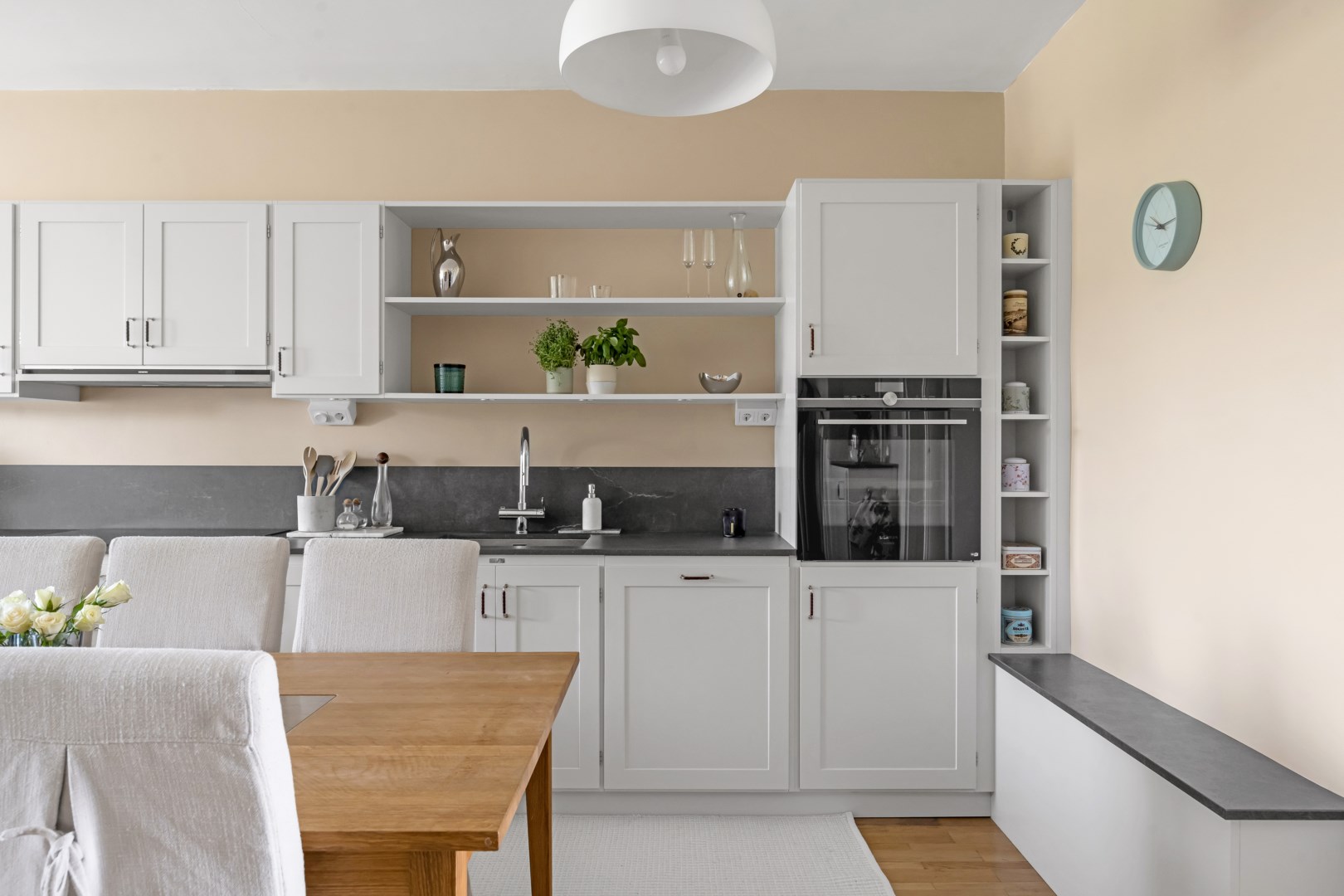 Bostadsbild från Väderkvarnsgatan 32 B, Såld i Fålhagen, Uppsala