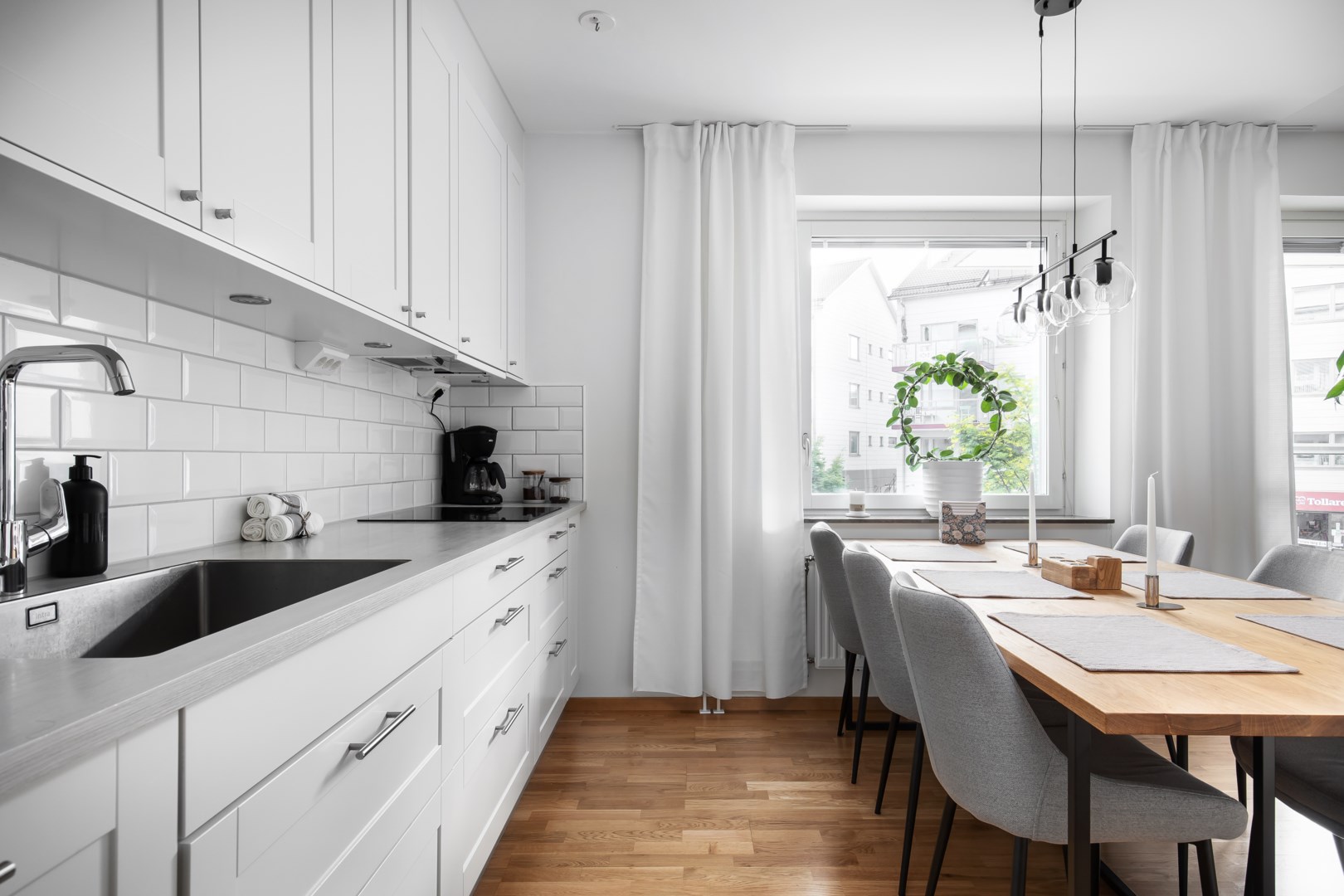 Bostadsbild från Hedenströms väg 15, 1 tr, Såld i Tollare, Nacka