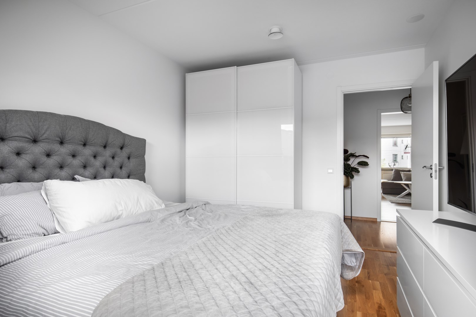 Bostadsbild från Hedenströms väg 15, 1 tr, Såld i Tollare, Nacka