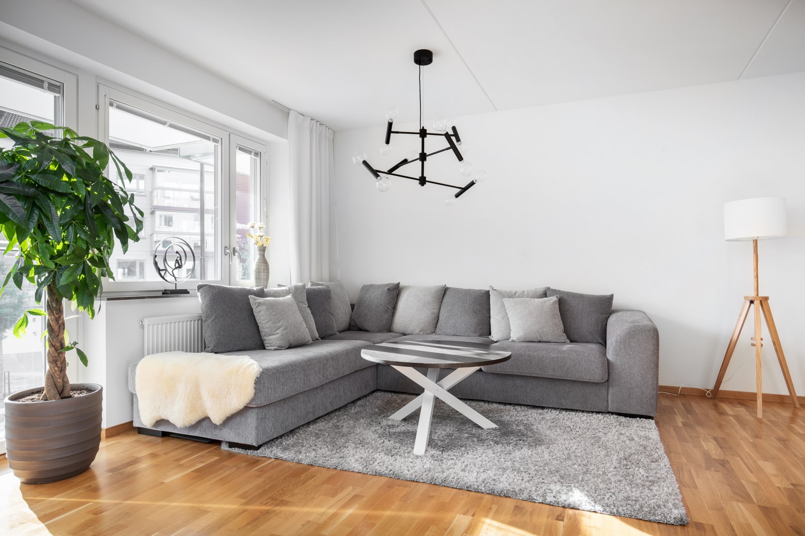 Bostadsbild från Hedenströms väg 15, 1 tr, Såld i Tollare, Nacka