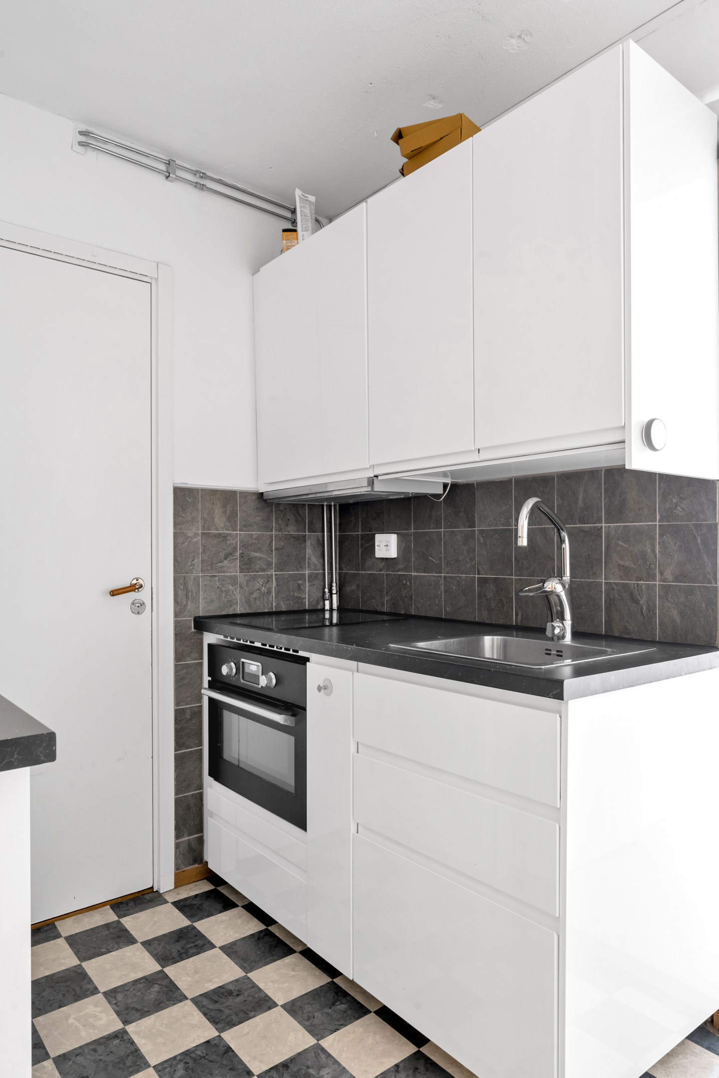 Bostadsbild från Fyrislundsgatan 56, Såld i Årsta, Uppsala