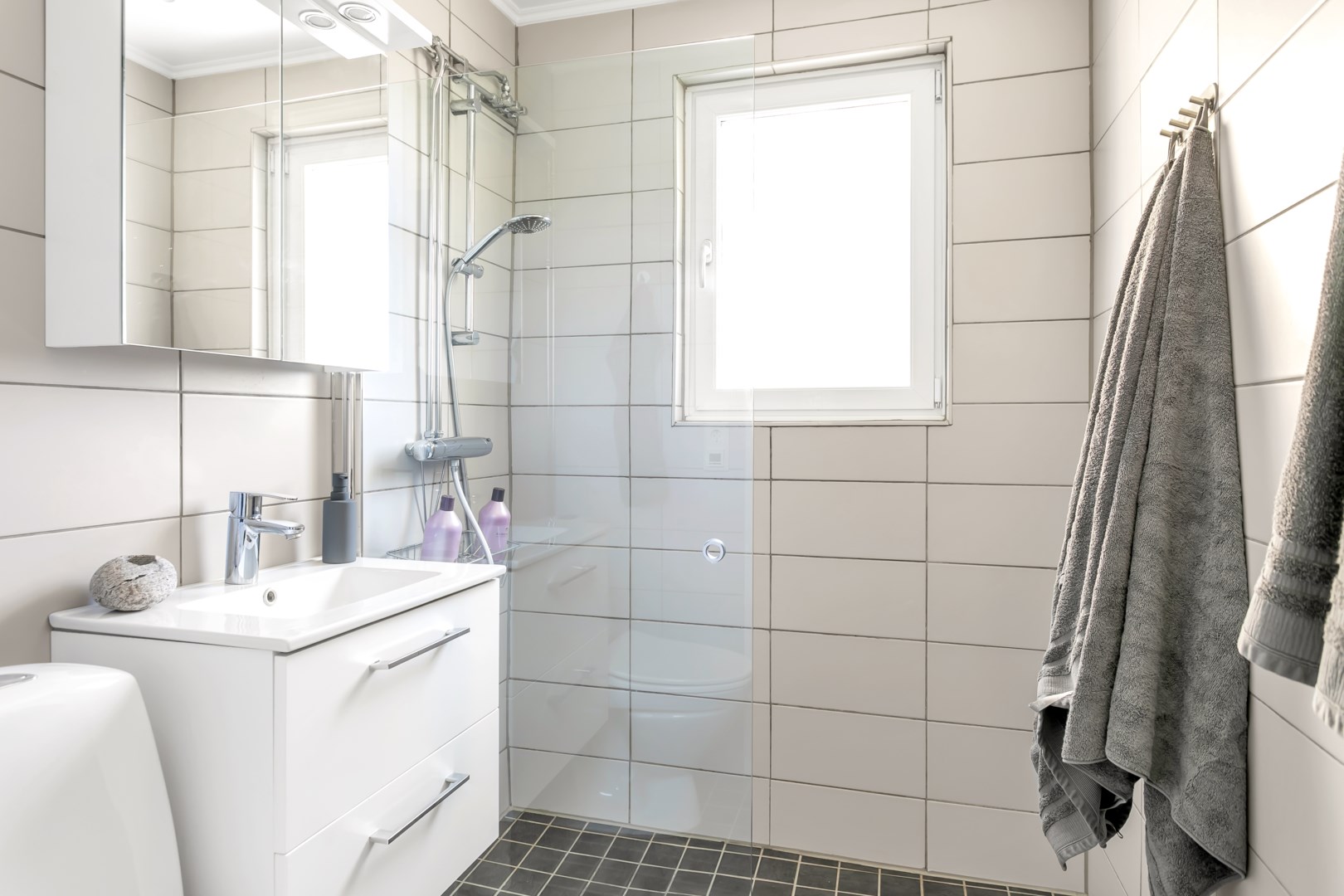 Bostadsbild från Tiundagatan 48B, Såld i Luthagen, Uppsala