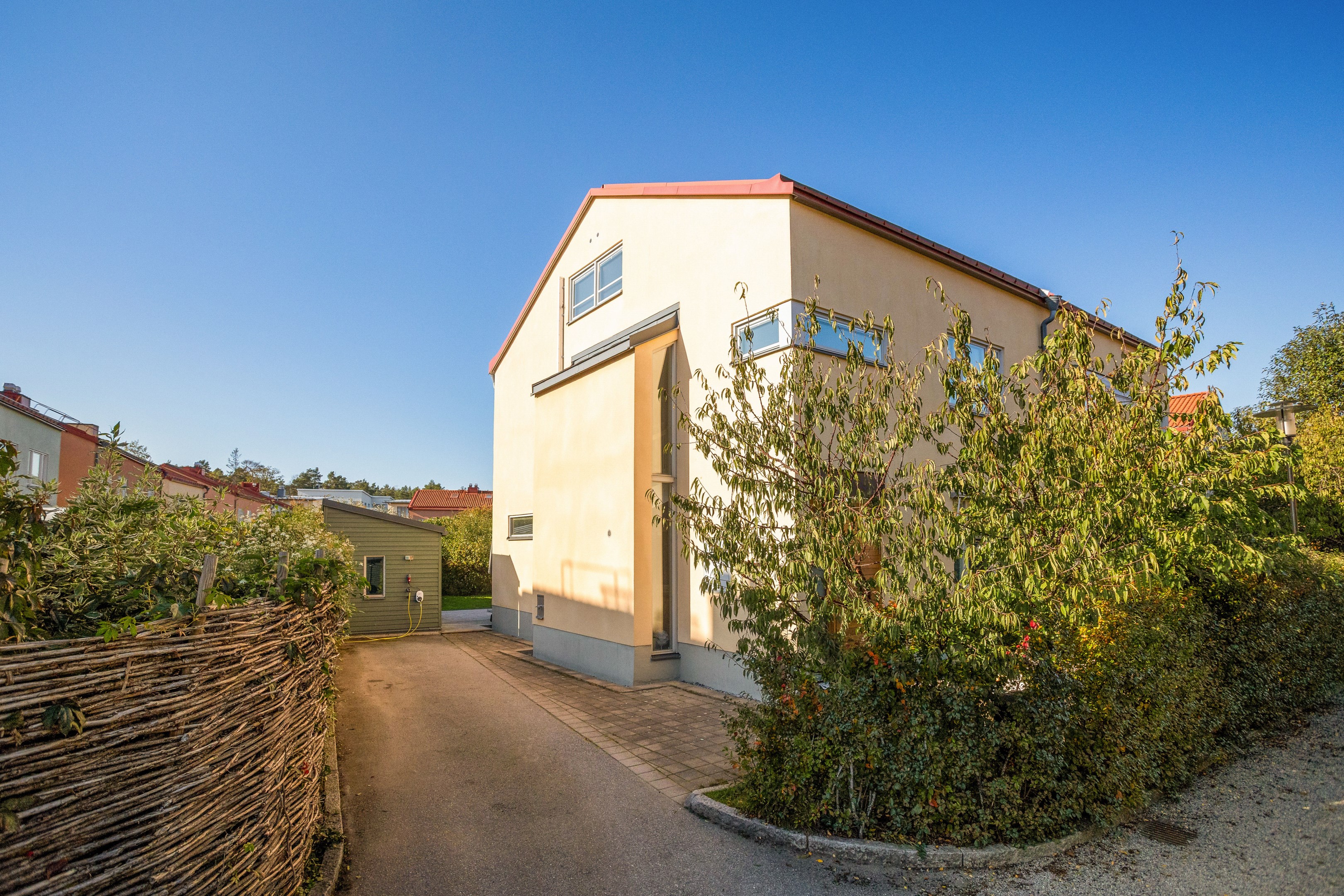 Bostadsbild från Sobelgränd 21, Till salu i Bromma - Stora Mossen, Stockholm