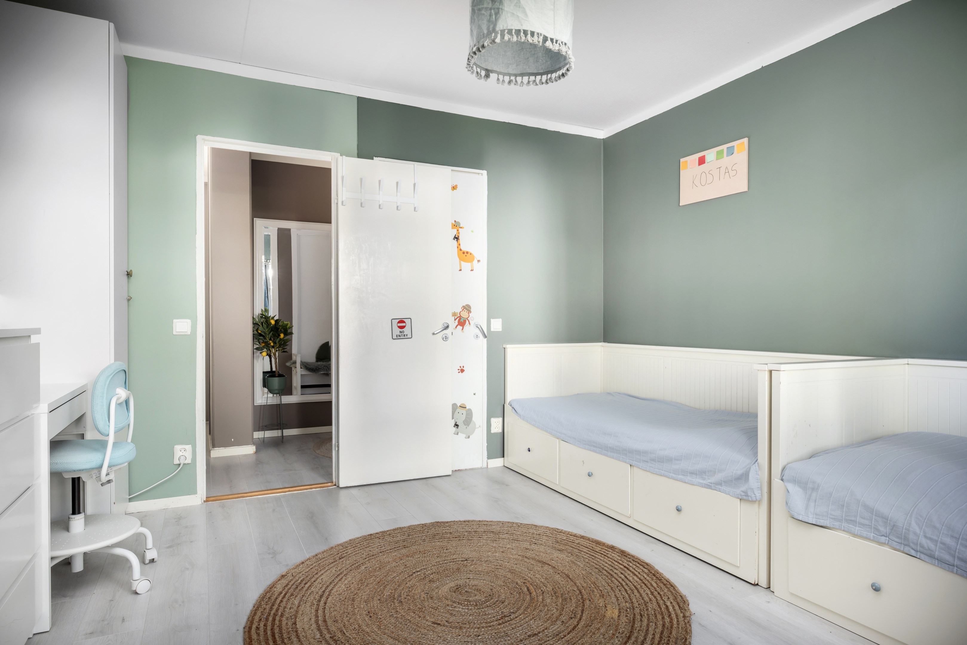 Bostadsbild från Edövägen 26A, Såld i Västra Orminge, Nacka