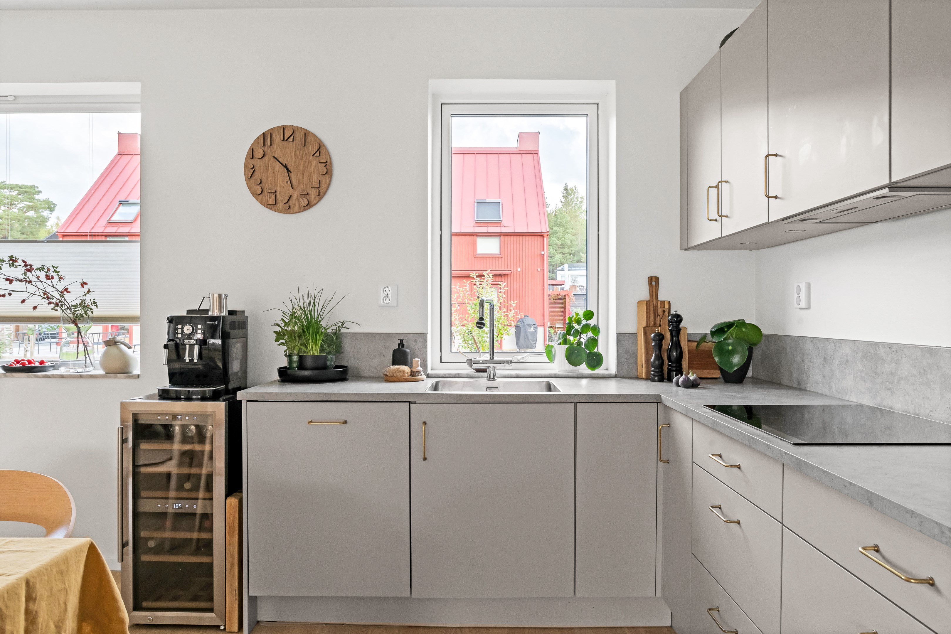 Bostadsbild från Vångdalskroken 1 A, Såld i Näs-Focksta, Uppsala