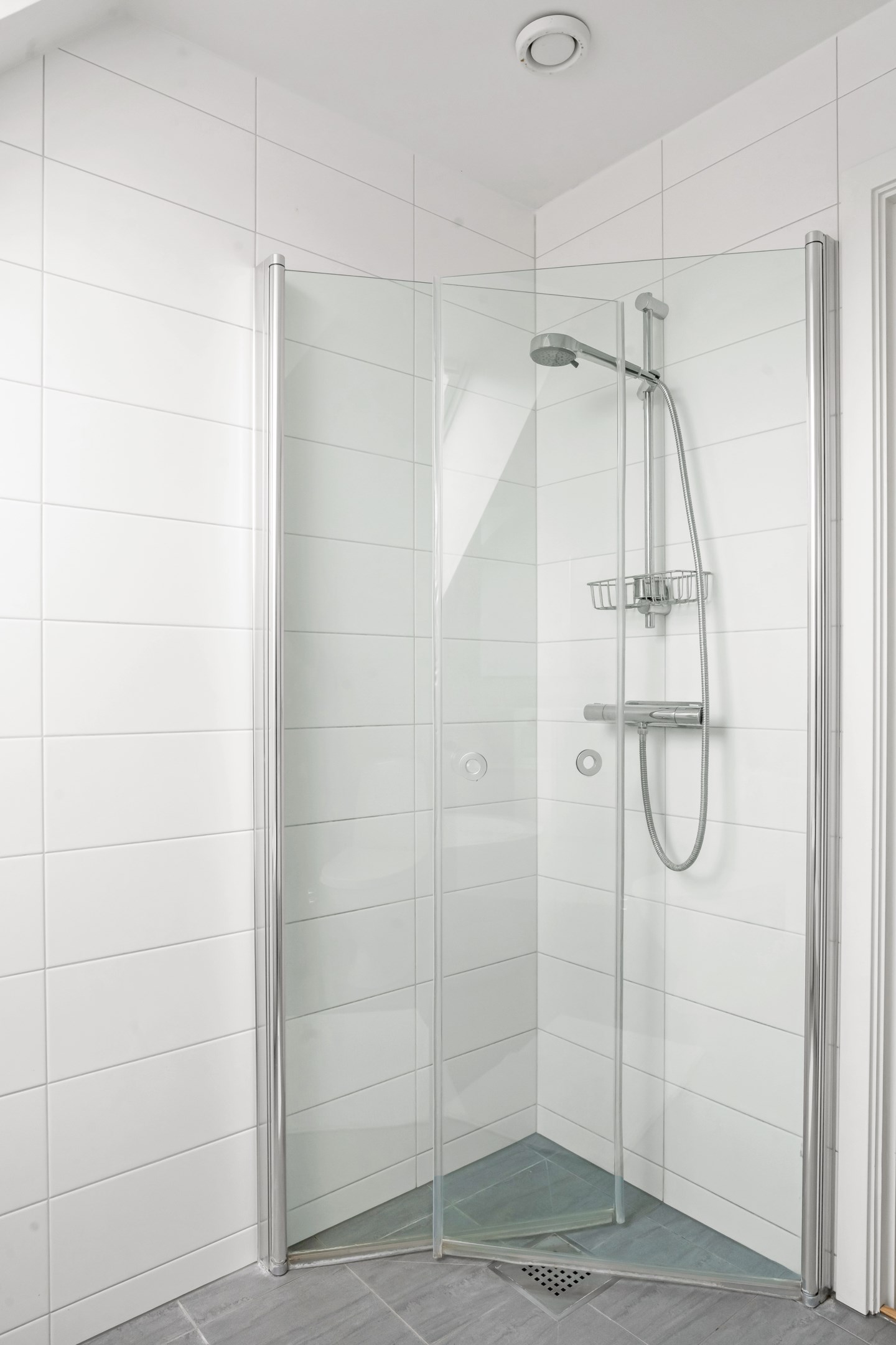 Bostadsbild från Vångdalskroken 1 A, Såld i Näs-Focksta, Uppsala